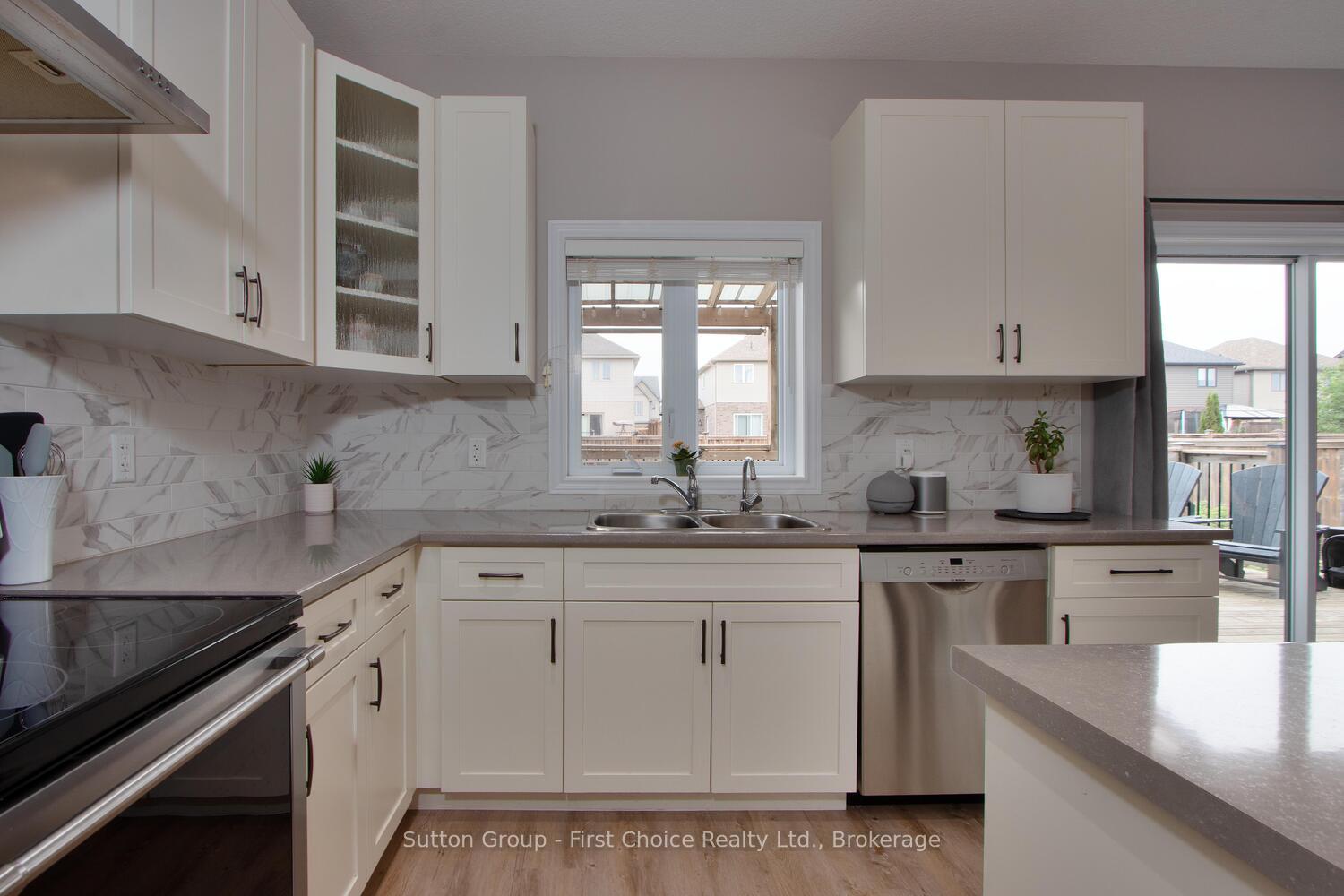 Photo 13 of 116 Thomas Street, Stratford — HOMEH