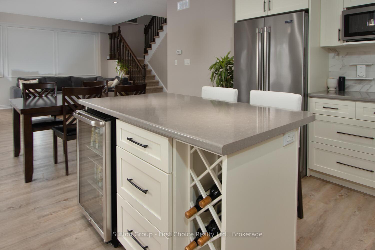 Photo 16 of 116 Thomas Street, Stratford — HOMEH