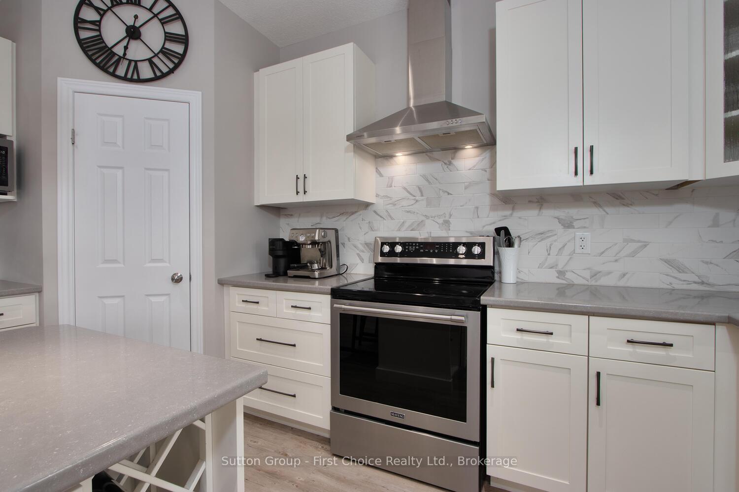 Photo 17 of 116 Thomas Street, Stratford — HOMEH