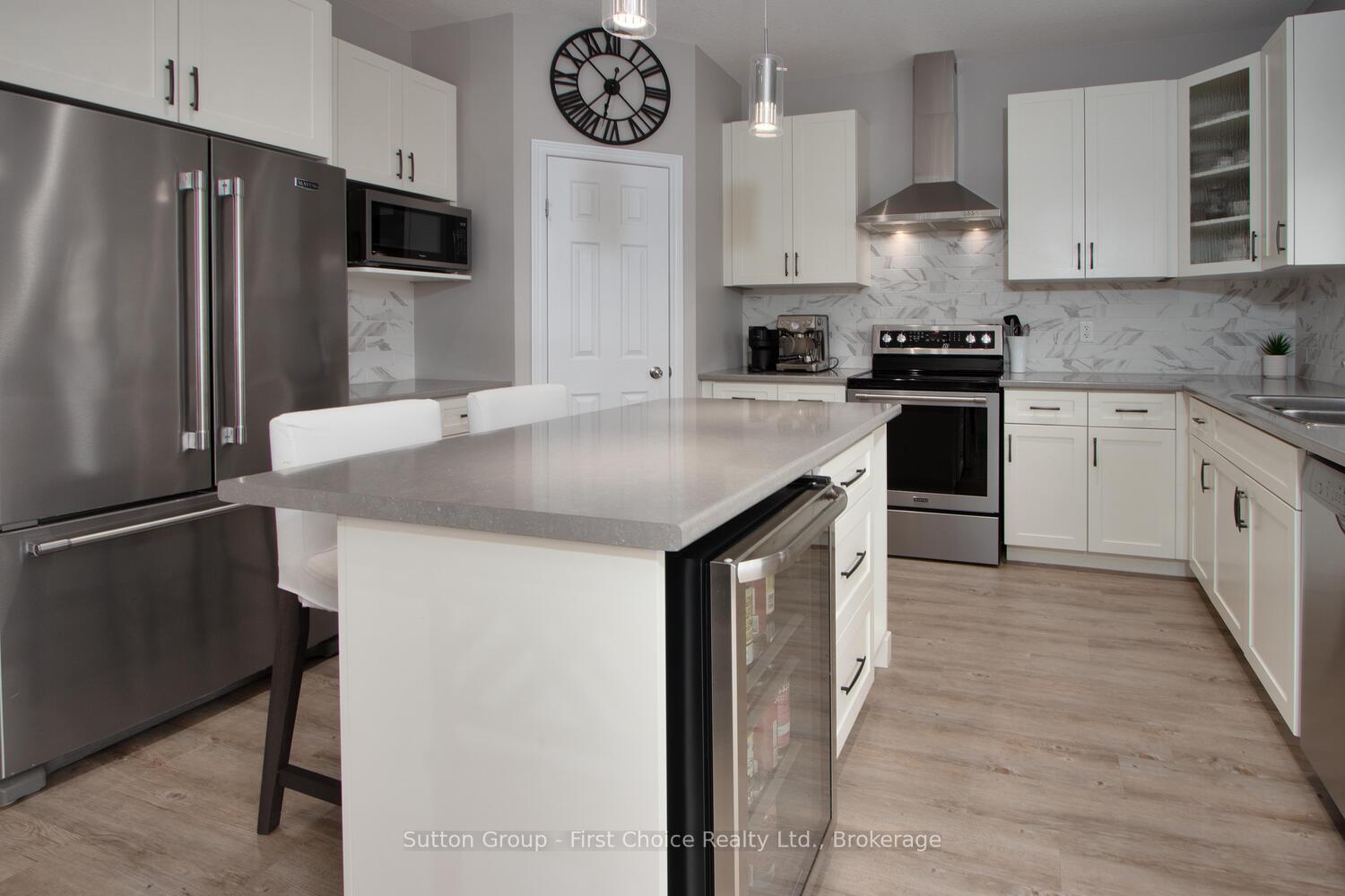 Photo 18 of 116 Thomas Street, Stratford — HOMEH