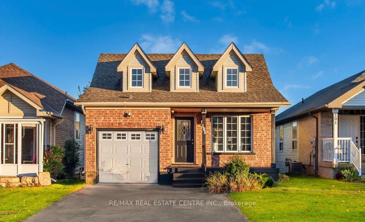 Front of 103 Biscayne Crescent