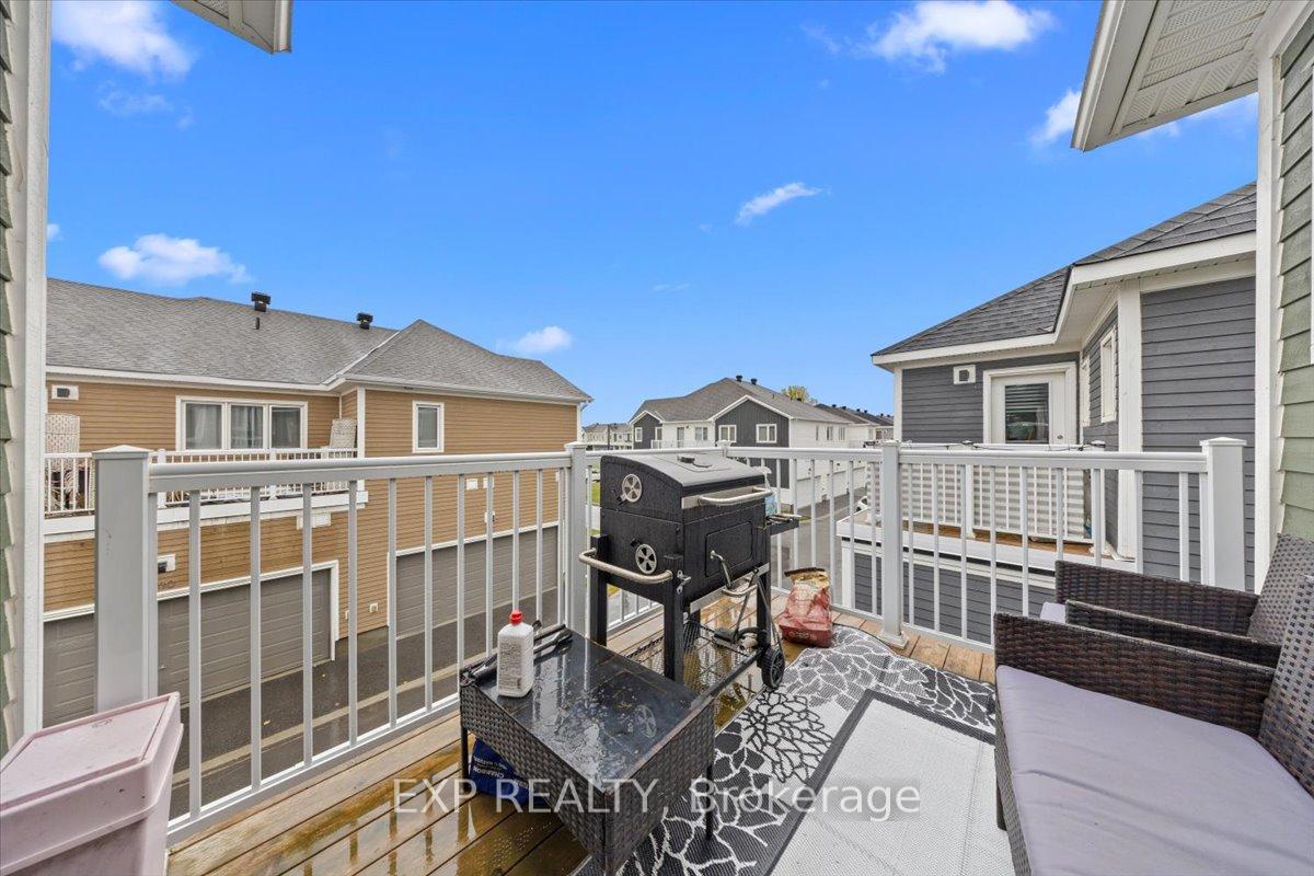 Photo 23 of 6347 Perth Street, Ottawa, Btwn Franktown Rd. & Fallowfield Rd. — HOMEH