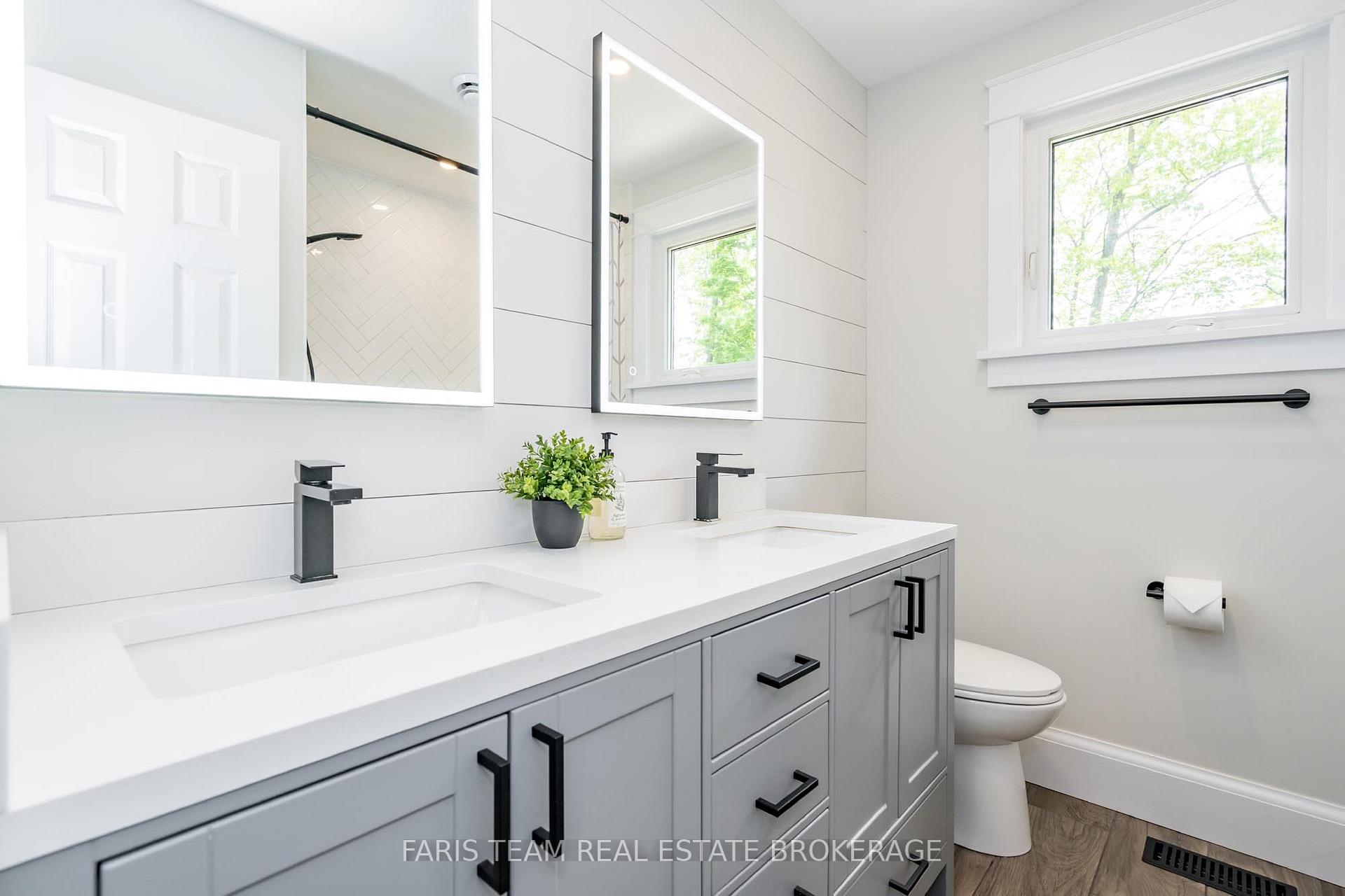 Photo 24 of 8 Malta Crescent, Springwater, Midhurst — HOMEH