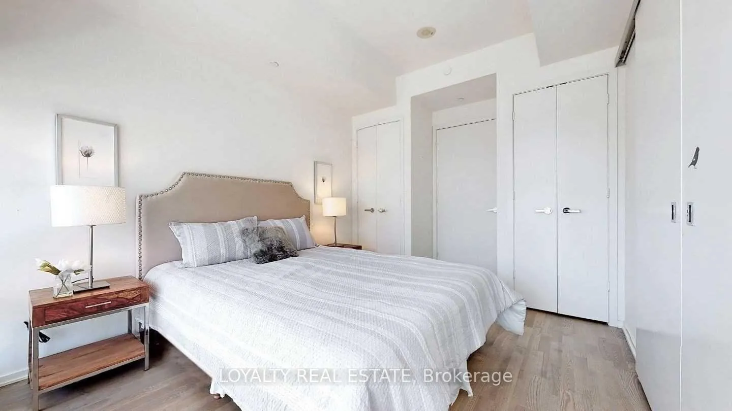Photo 20 of Unit 908, 1 Bloor Street E, Toronto, Church-Yonge Corridor — HOMEH