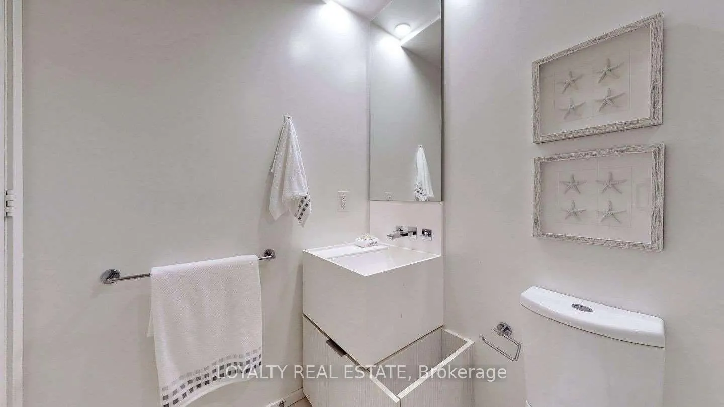 Photo 26 of Unit 908, 1 Bloor Street E, Toronto, Church-Yonge Corridor — HOMEH