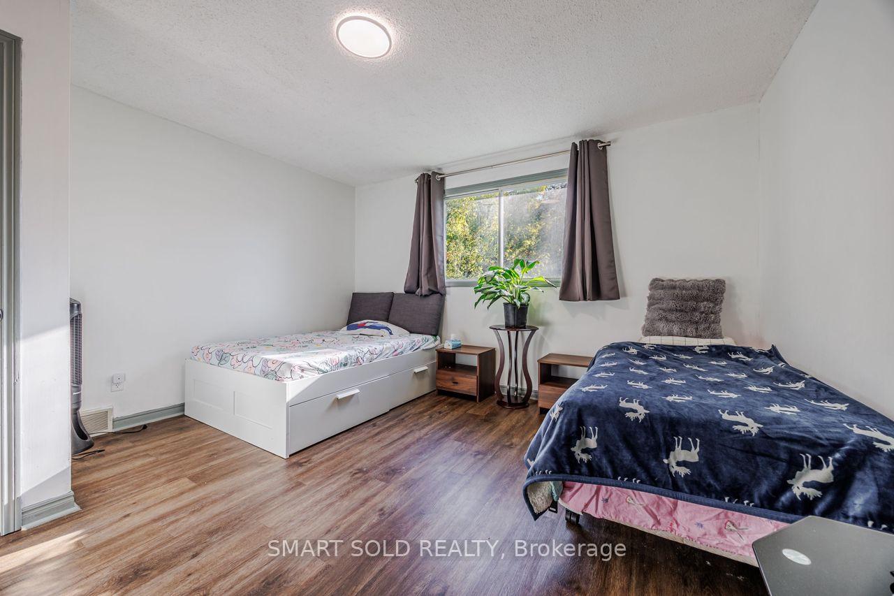 Photo 13 of 44 Hemlock Street, St. Catharines, Burleigh Hill — HOMEH