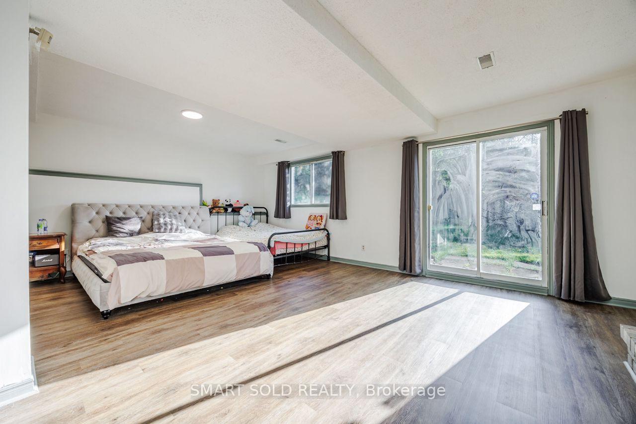 Photo 19 of 44 Hemlock Street, St. Catharines, Burleigh Hill — HOMEH