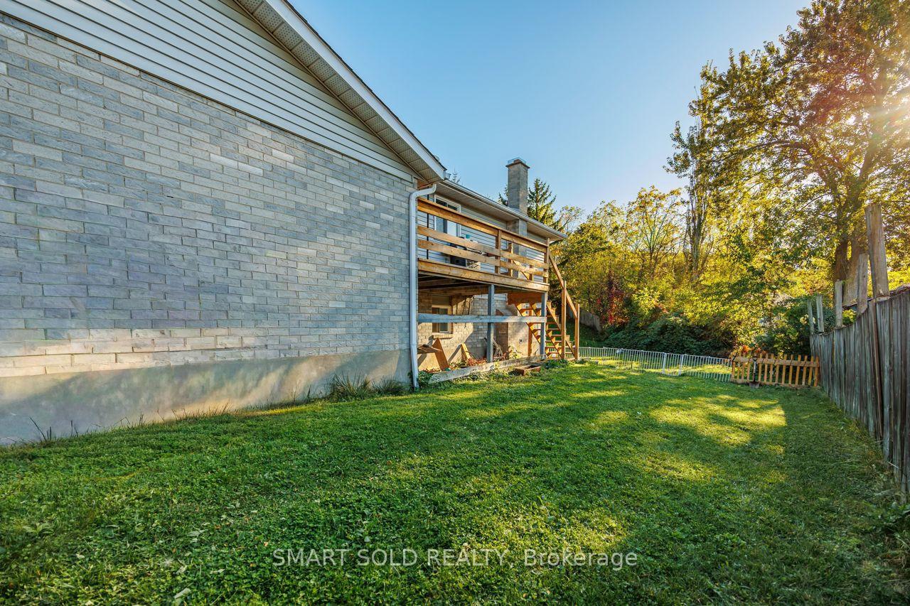 Photo 23 of 44 Hemlock Street, St. Catharines, Burleigh Hill — HOMEH