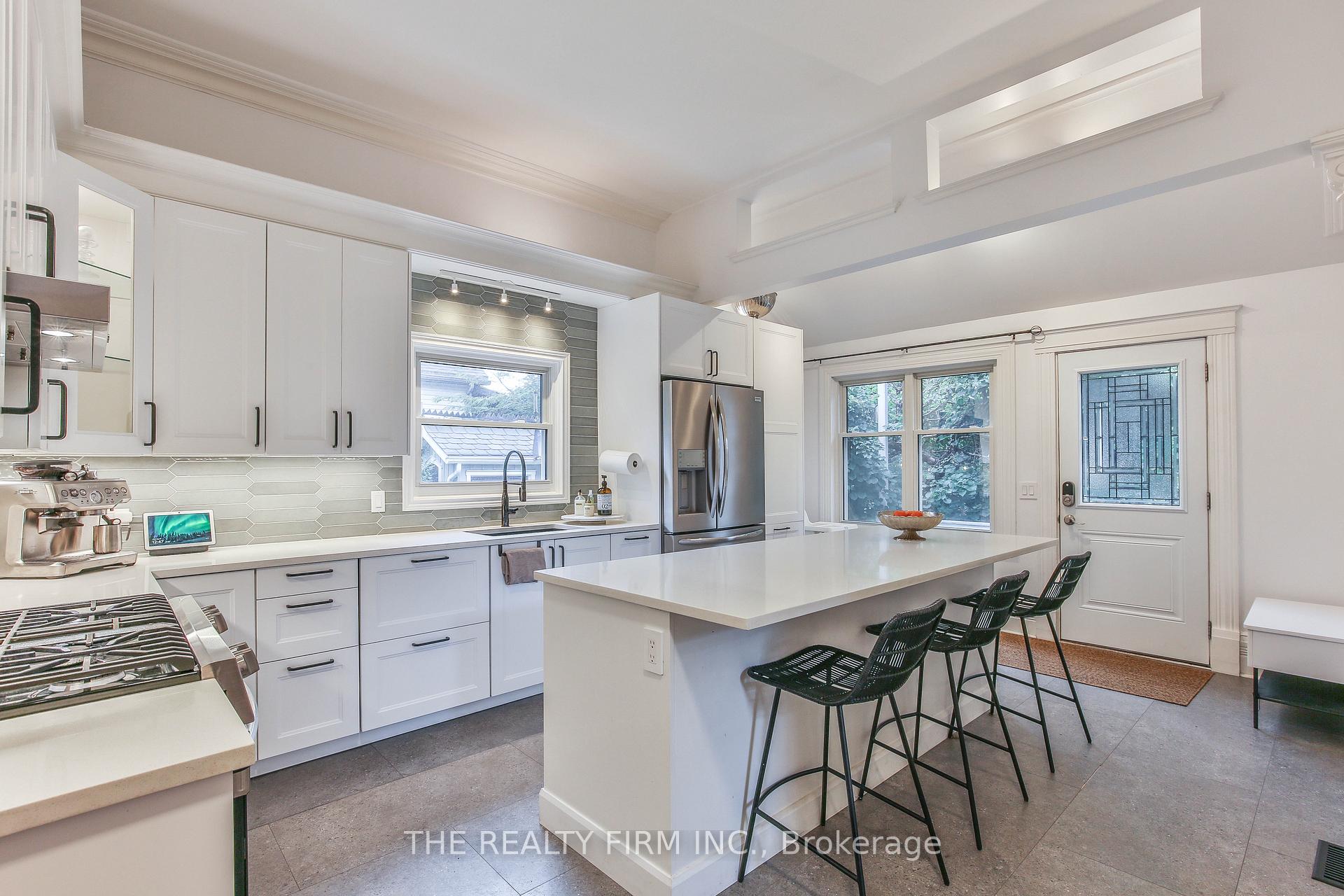 Photo 13 of 9 East Avenue, St. Thomas — HOMEH