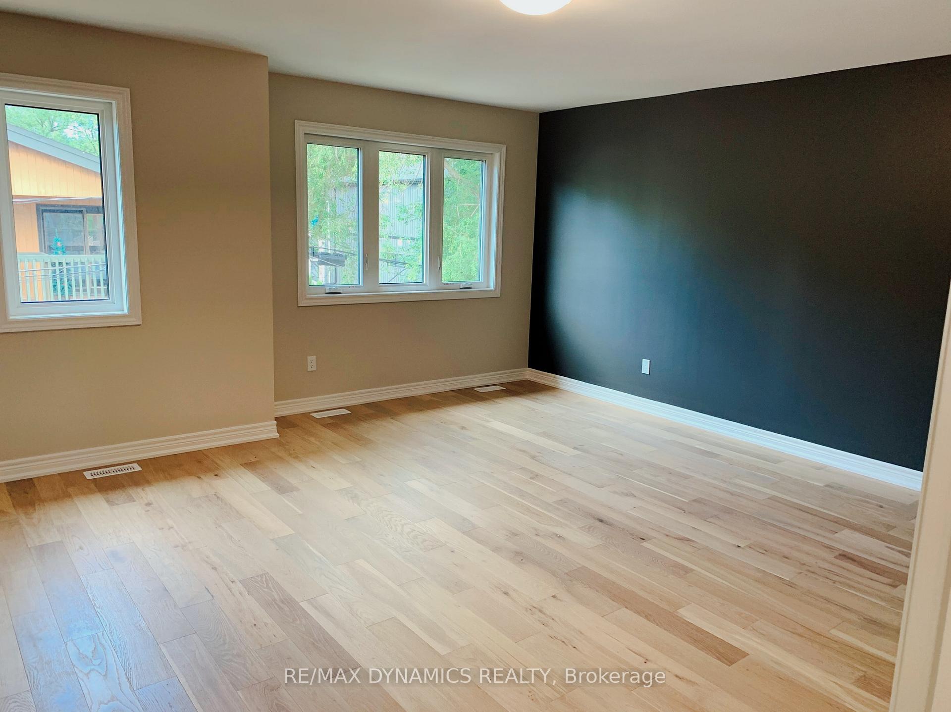Photo 14 of 39 C Beachaven Drive, St. Catharines, Port Weller — HOMEH