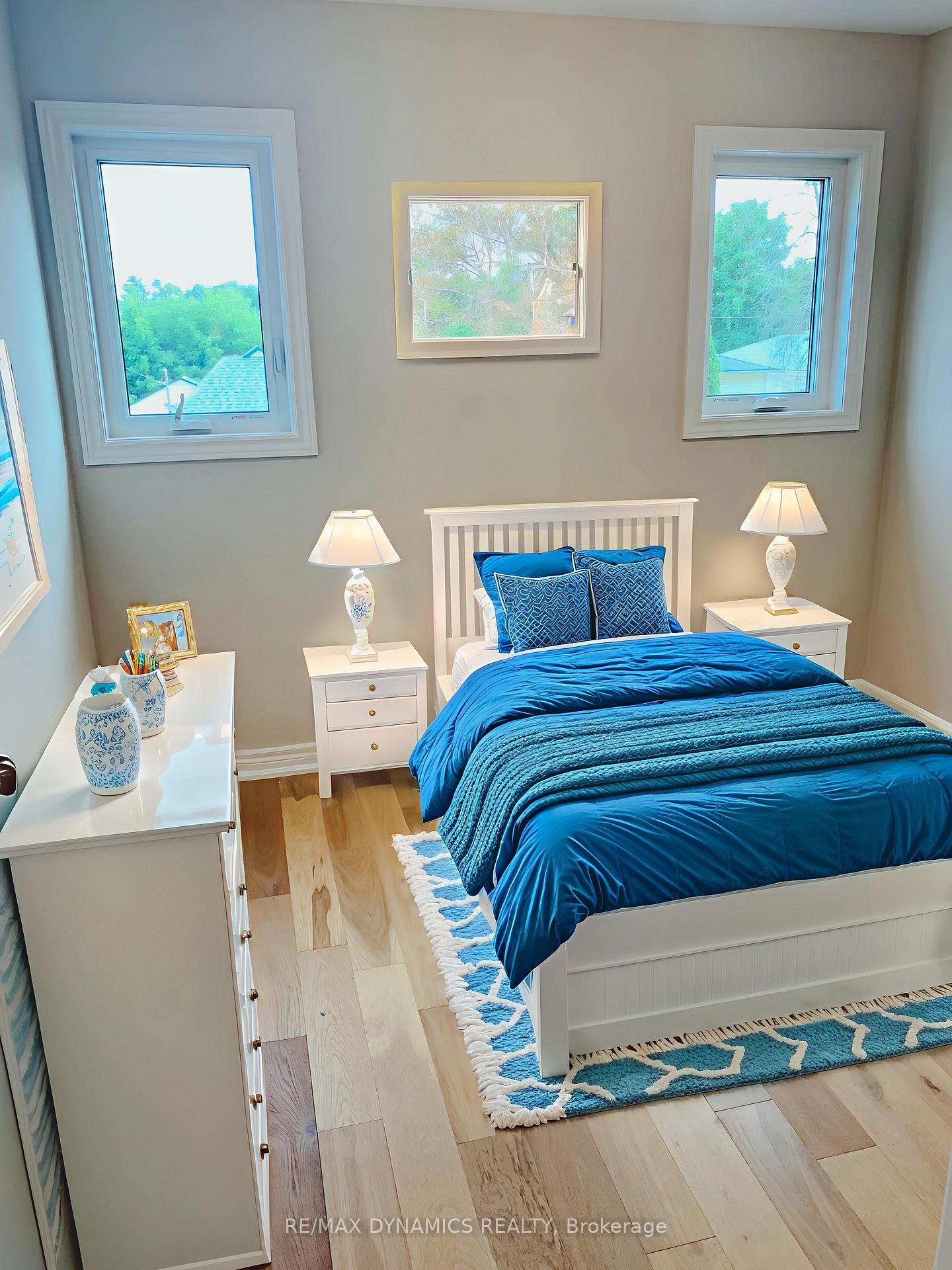 Photo 21 of 39 C Beachaven Drive, St. Catharines, Port Weller — HOMEH