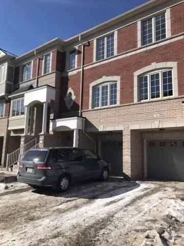 Photo 2 of 77 Aspen Hill Road, Brampton, Credit Valley — HOMEH