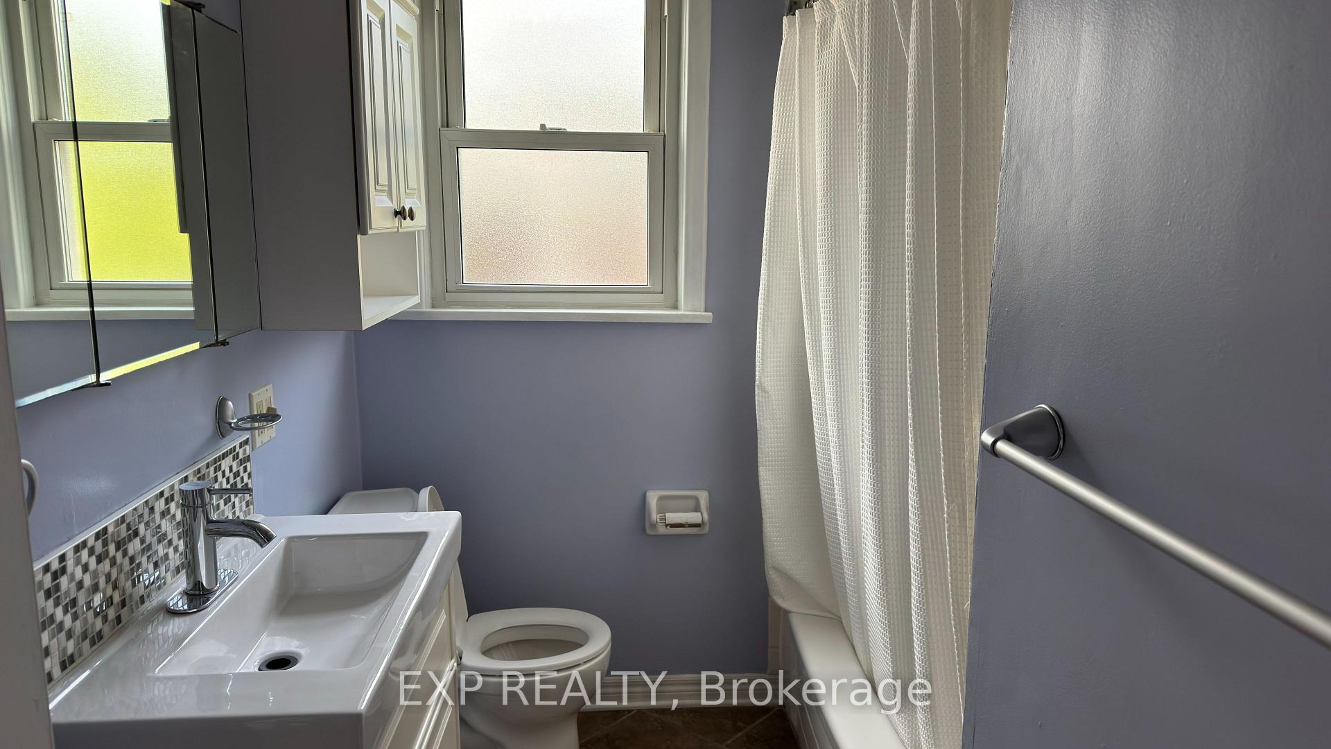 Photo 8 of 37 Masterson Drive, St. Catharines, Glendale/Glenridge — HOMEH