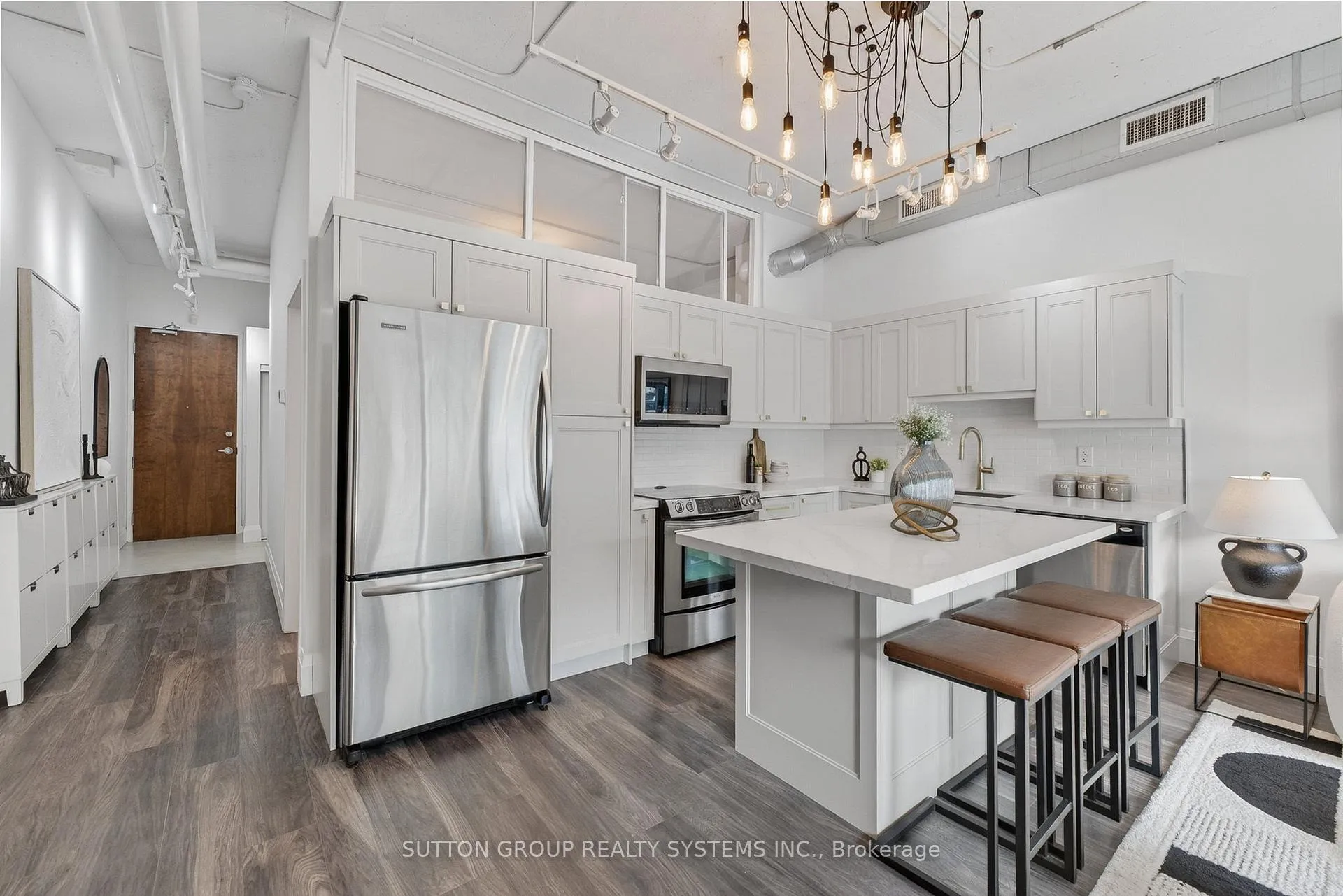 Photo 11 of Unit 211, 2 Fieldway Road, Etobicoke, Islington-City Centre West — HOMEH