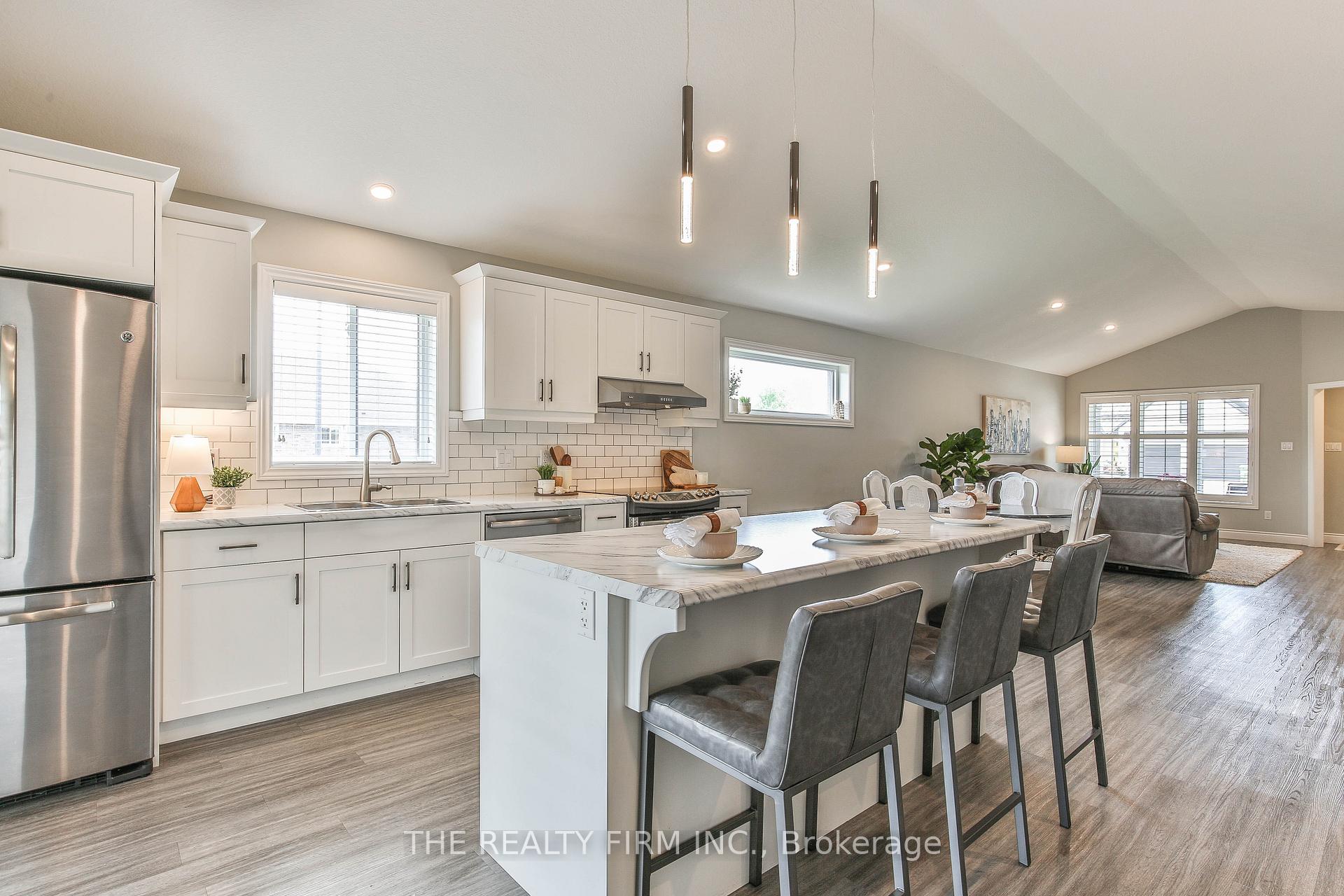 Photo 16 of 8 Royal Dornoch Drive, St. Thomas — HOMEH