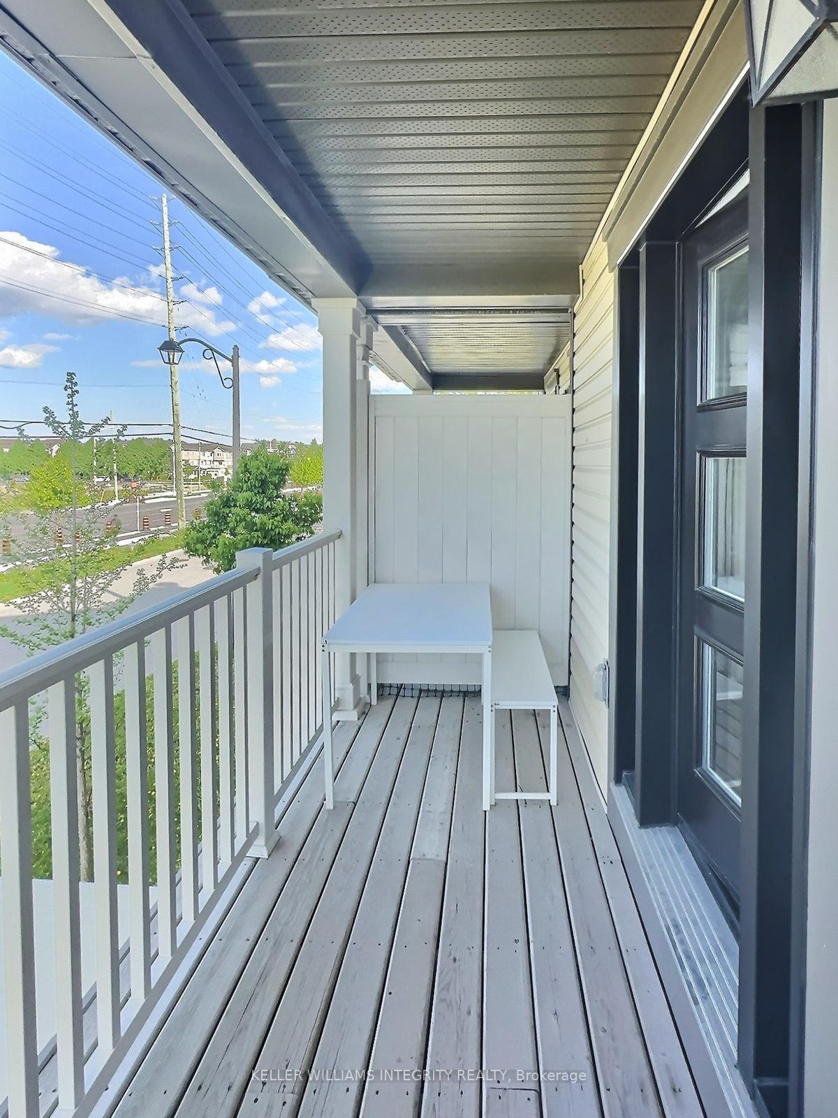 Photo 21 of 197 Par-La-Ville Circle, Ottawa, Stittsville (North) — HOMEH