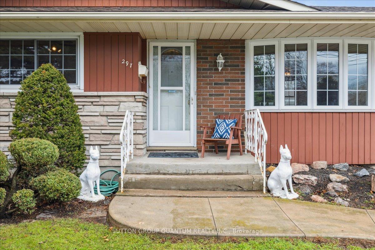 Photo 3 of 297 Lakeshore Road, St. Catharines, Lakeshore — HOMEH