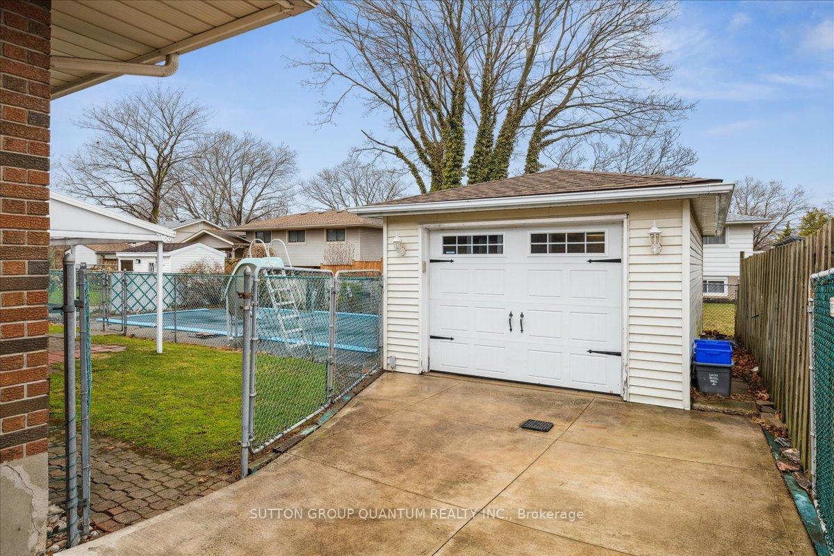 Photo 32 of 297 Lakeshore Road, St. Catharines, Lakeshore — HOMEH