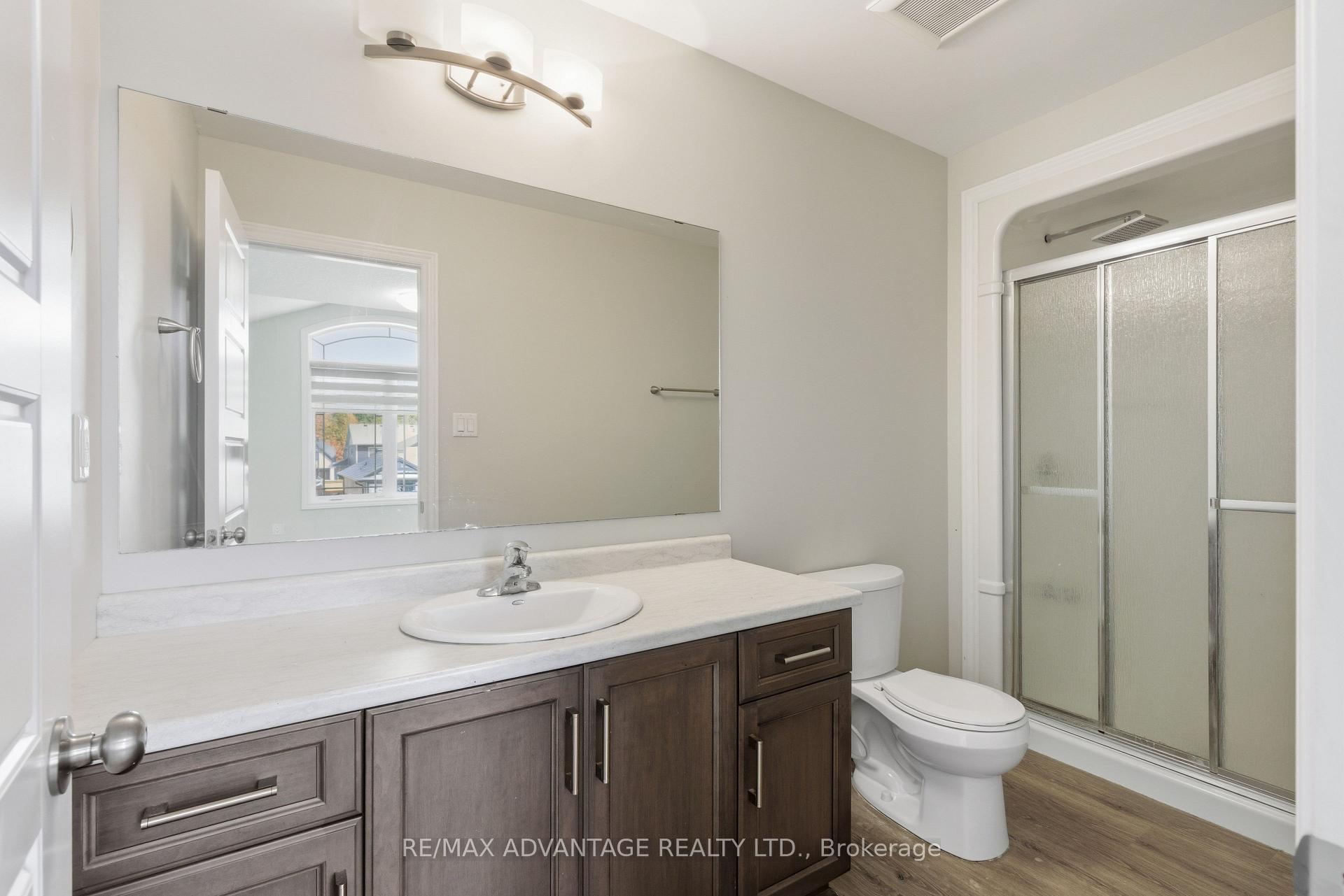 Photo 10 of 47 Ashberry Place, St. Thomas — HOMEH