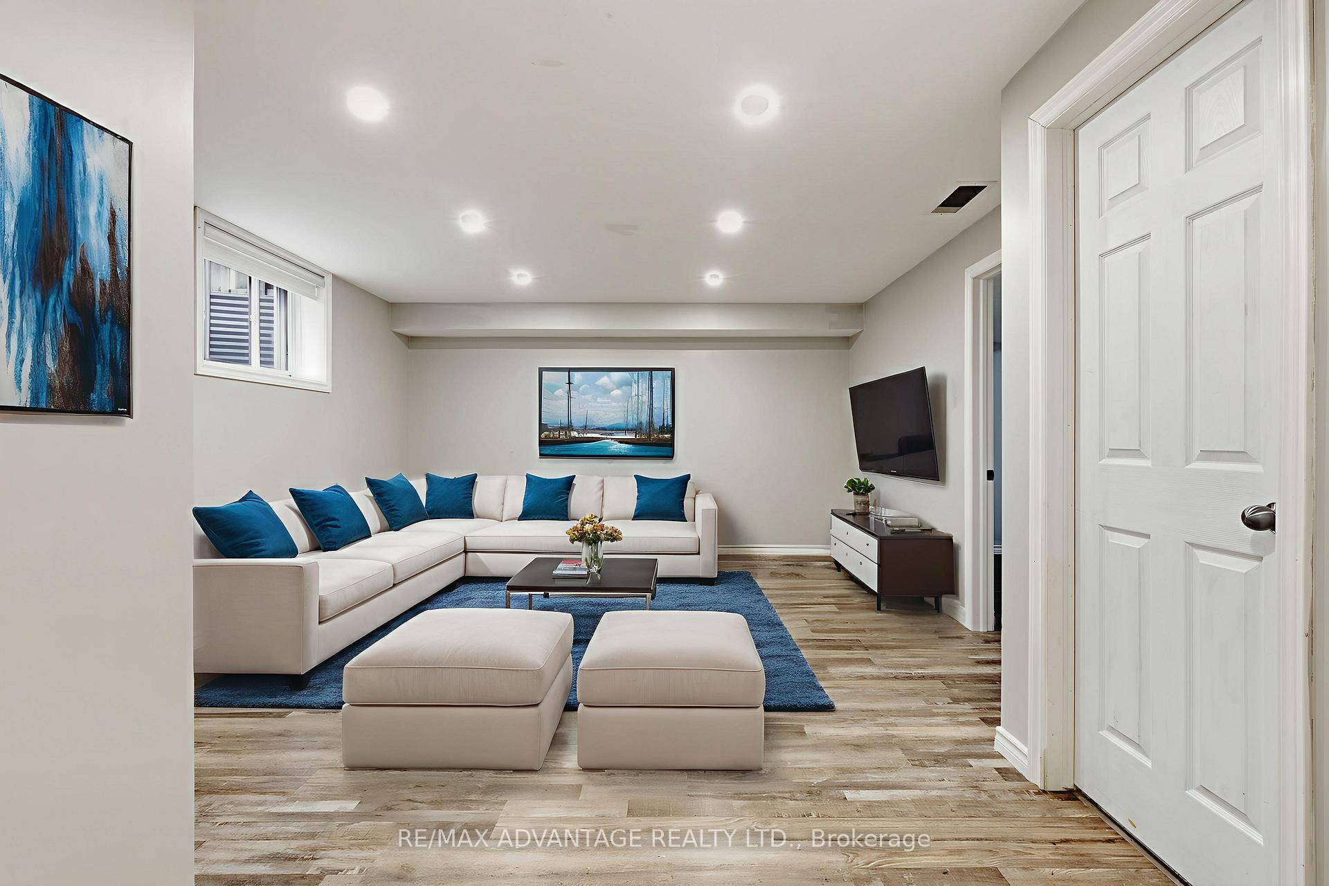 Photo 24 of 47 Ashberry Place, St. Thomas — HOMEH