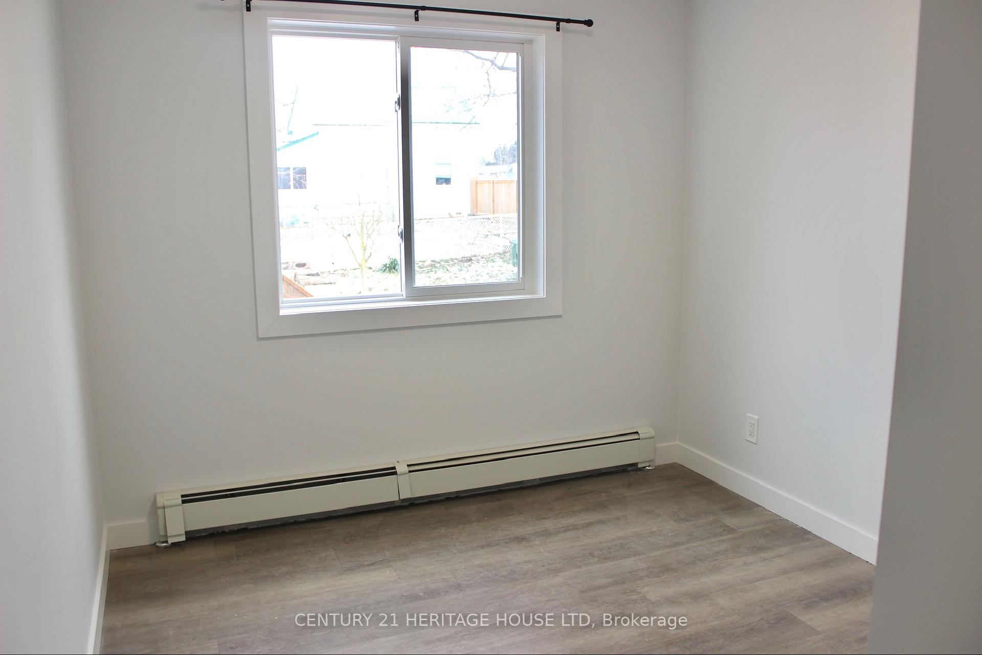 Photo 6 of Unit 2, 9 Miller Street, St. Thomas — HOMEH