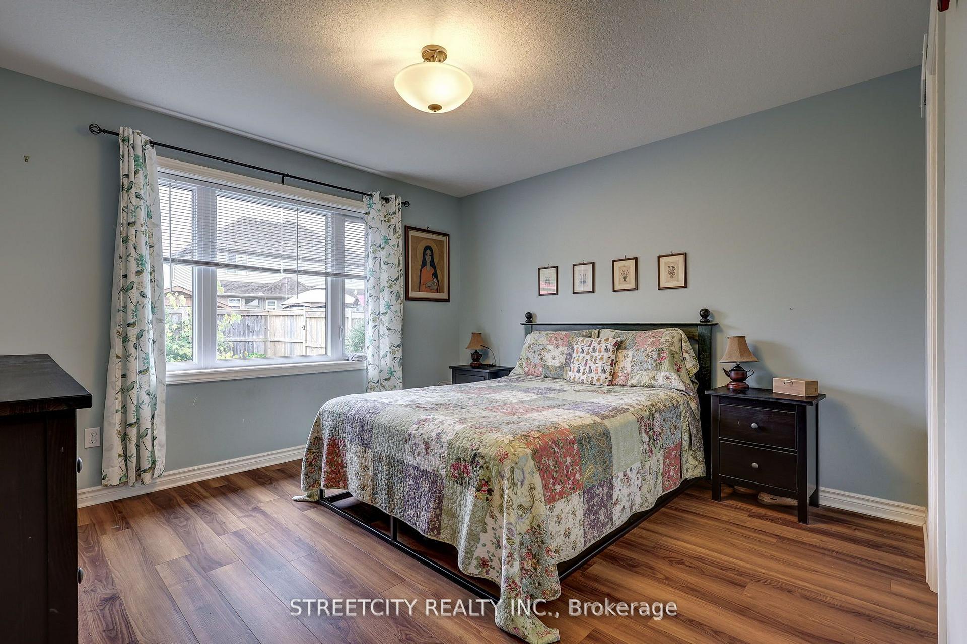 Photo 12 of 31 Acorn Trail, St. Thomas — HOMEH