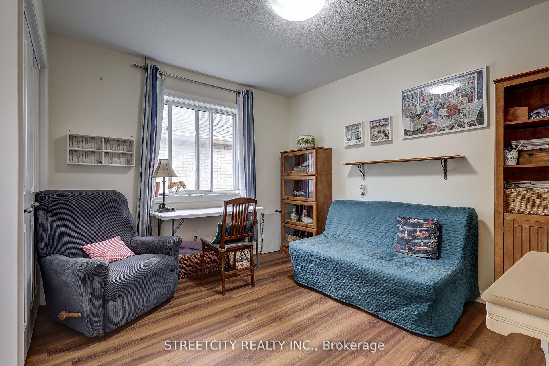 Photo 16 of 31 Acorn Trail, St. Thomas — HOMEH
