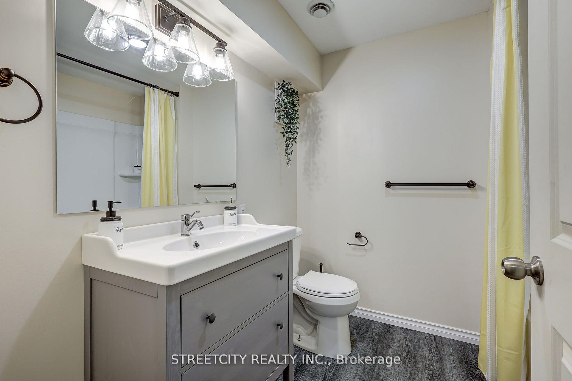 Photo 18 of 31 Acorn Trail, St. Thomas — HOMEH