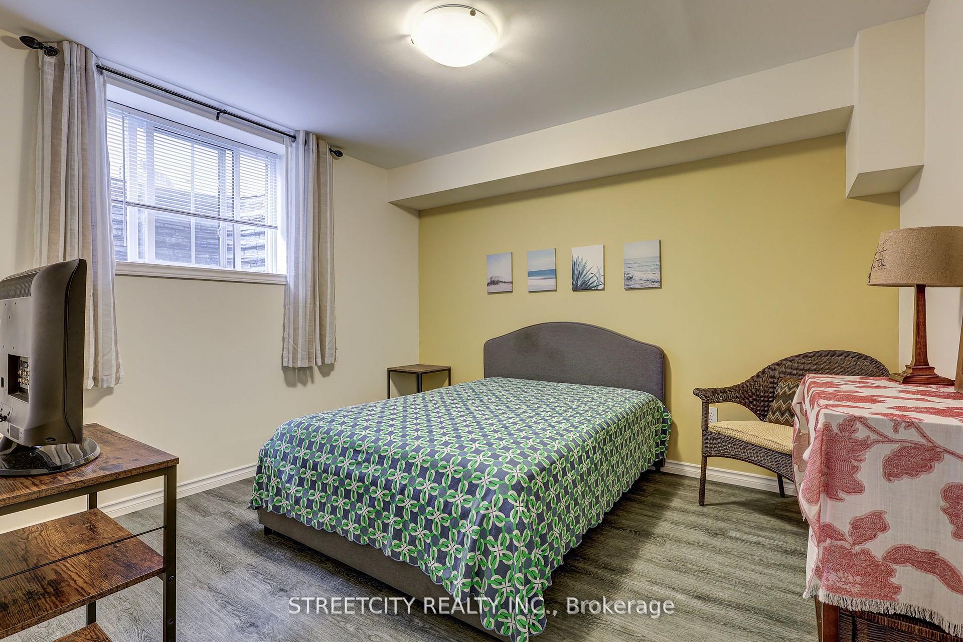 Photo 19 of 31 Acorn Trail, St. Thomas — HOMEH