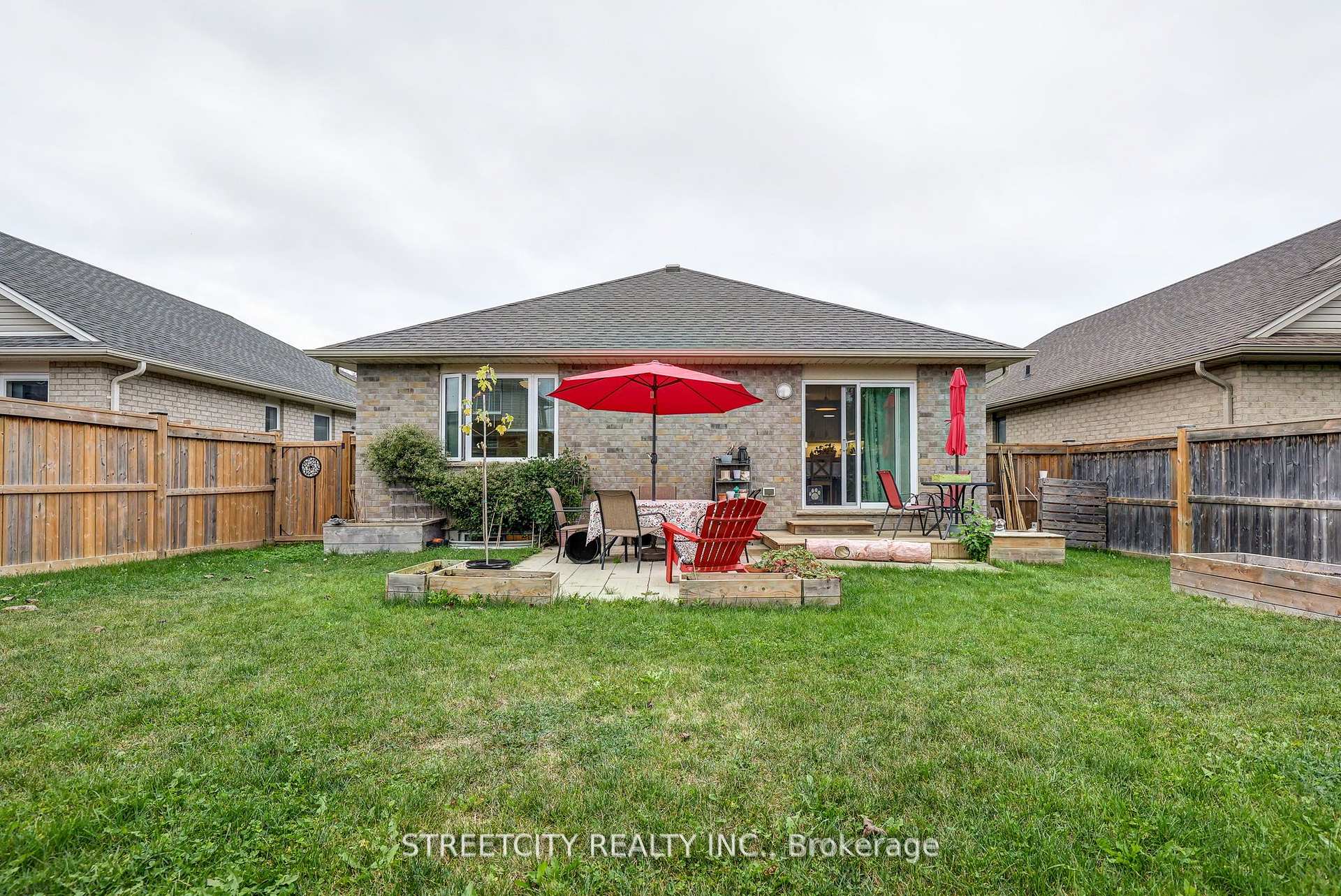 Photo 33 of 31 Acorn Trail, St. Thomas — HOMEH