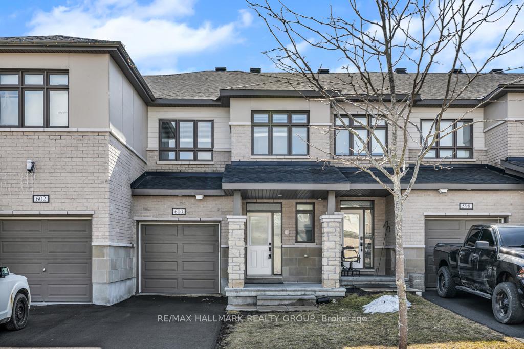 Front of 600 Parade Drive