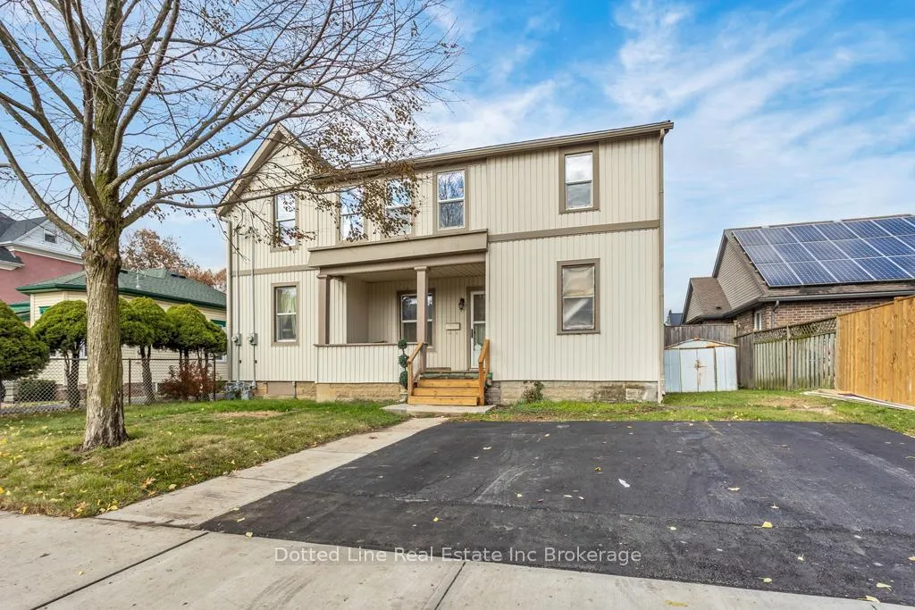 Photo 1 of 64 Forest Avenue, St. Thomas — HOMEH