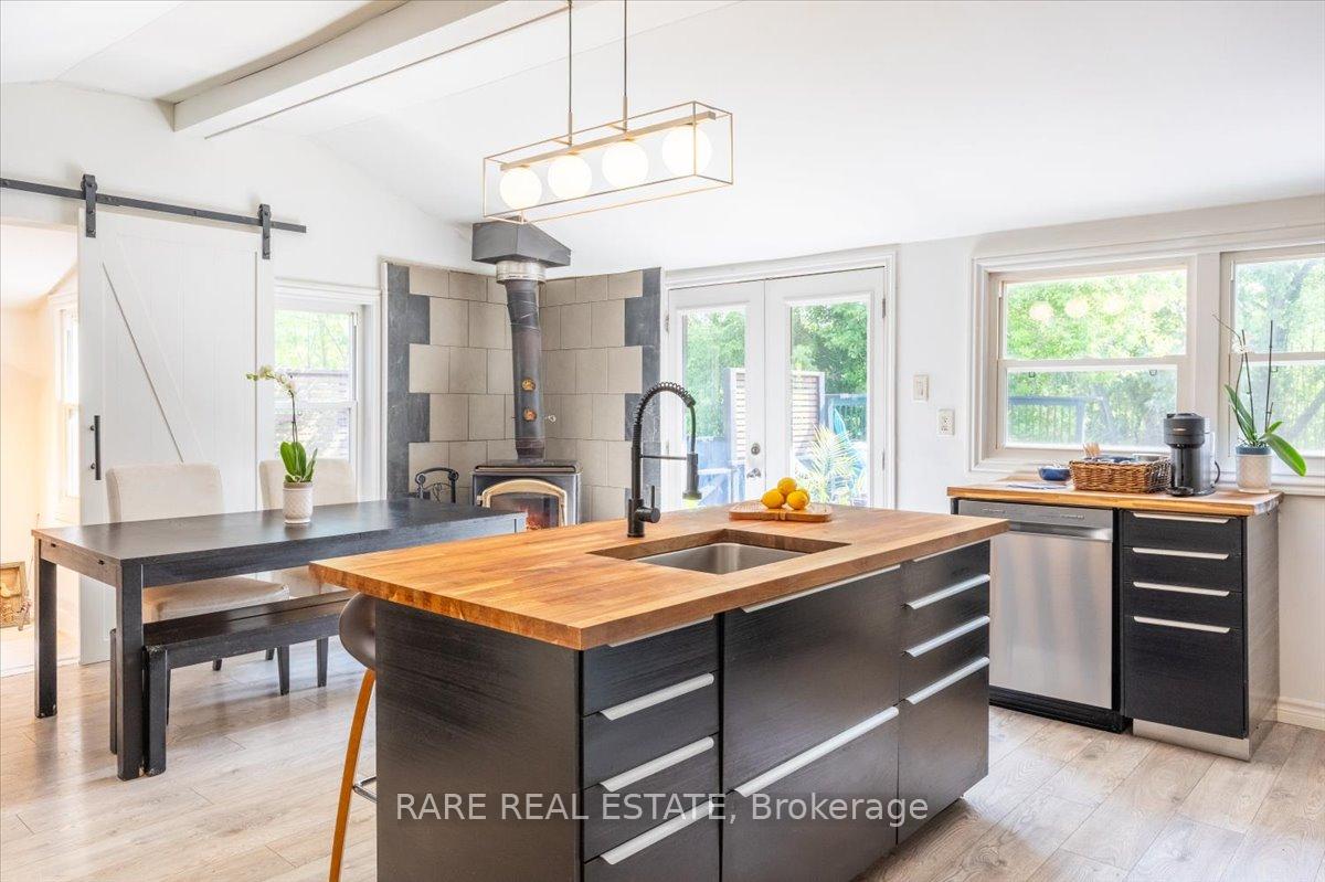 Photo 19 of 1148 Glengarry Landing Road S, Springwater, Rural Springwater — HOMEH