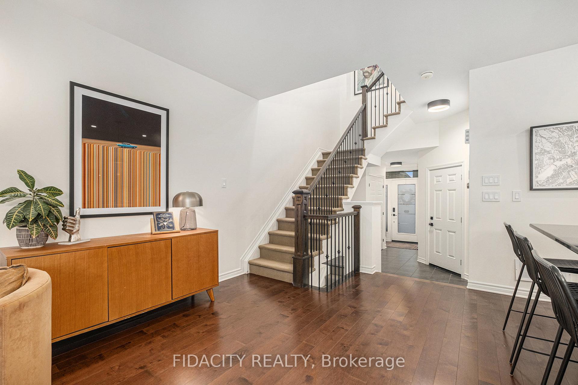 Photo 2 of 648 Vivera Place, Ottawa, Fringewood — HOMEH