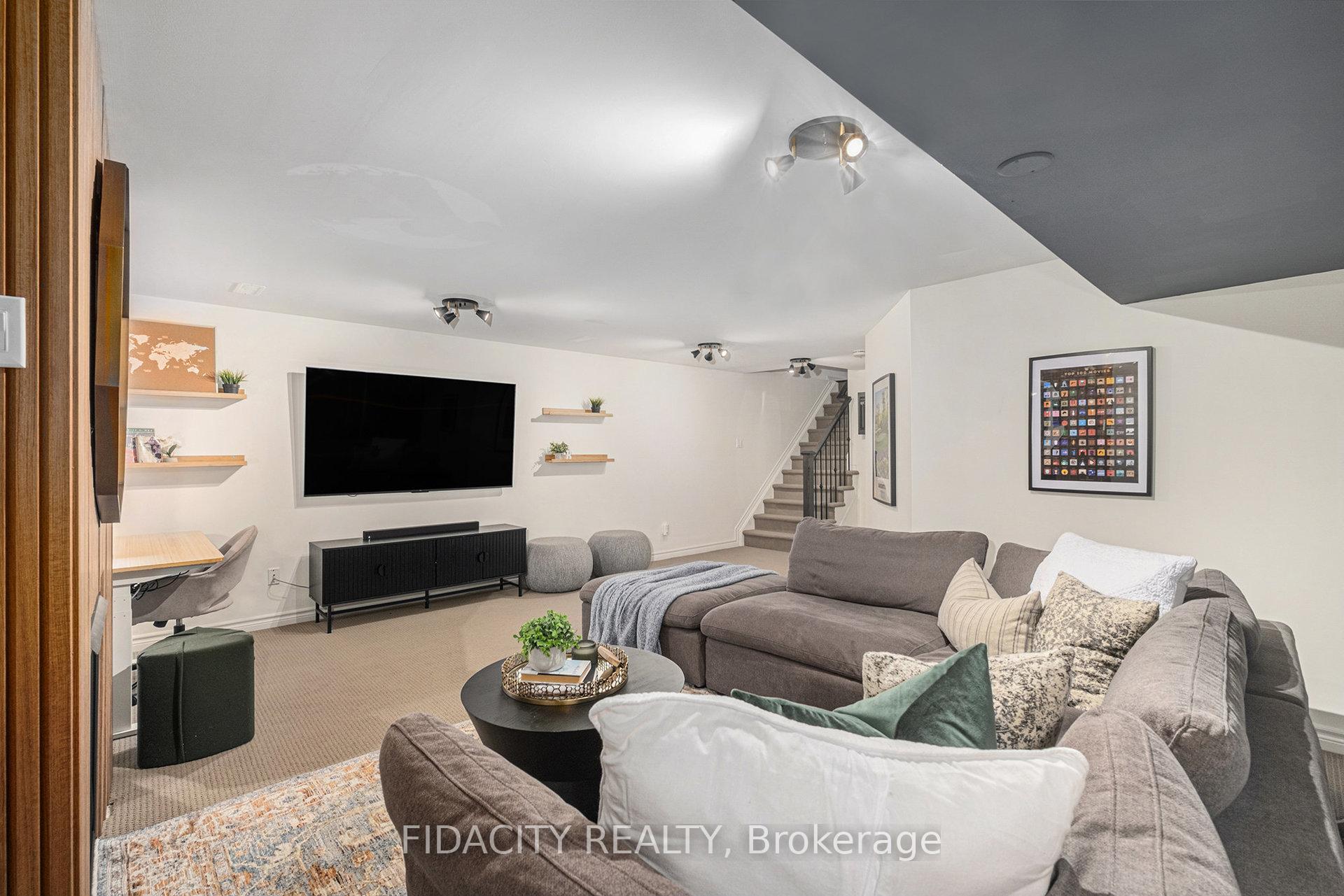 Photo 21 of 648 Vivera Place, Ottawa, Fringewood — HOMEH