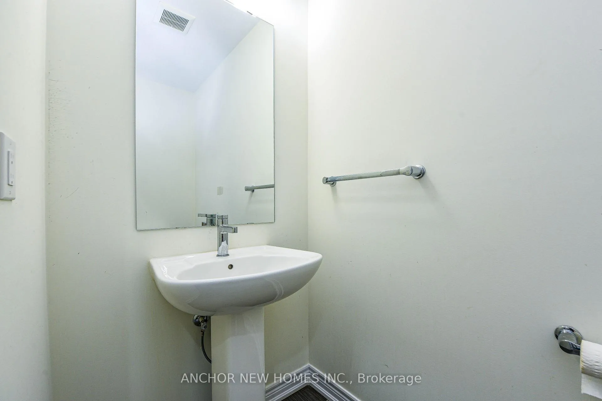 Photo 7 of Unit 23, 10 Birmingham Drive, Cambridge, Hagey — HOMEH