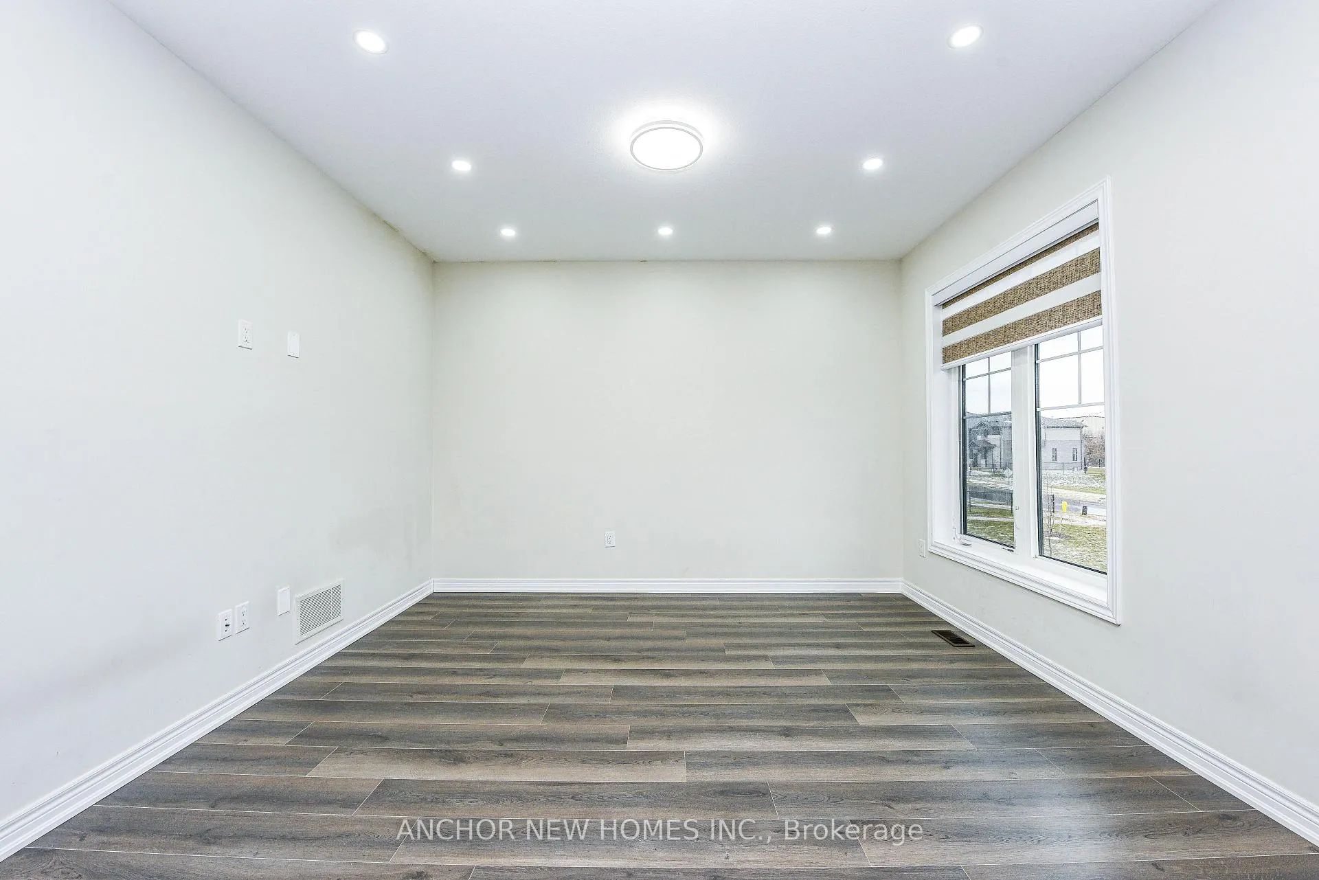 Photo 10 of Unit 23, 10 Birmingham Drive, Cambridge, Hagey — HOMEH