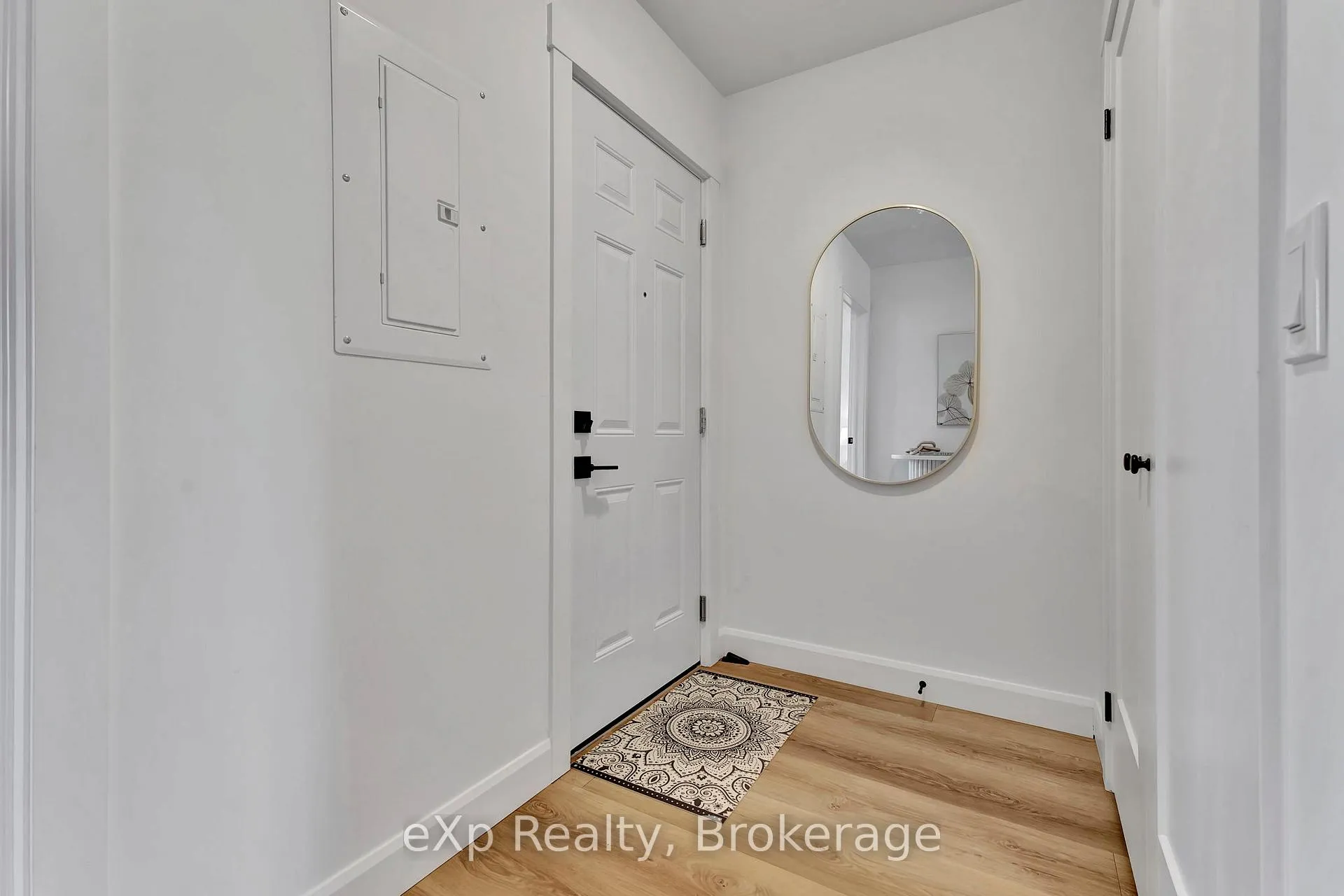 Photo 3 of Unit 4, 27 Malcolm Crescent, North Perth, Listowel — HOMEH
