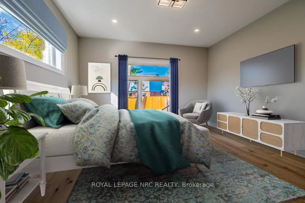 Photo 15 of 45A Lakeshore Road, St. Catharines, Lakeshore — HOMEH