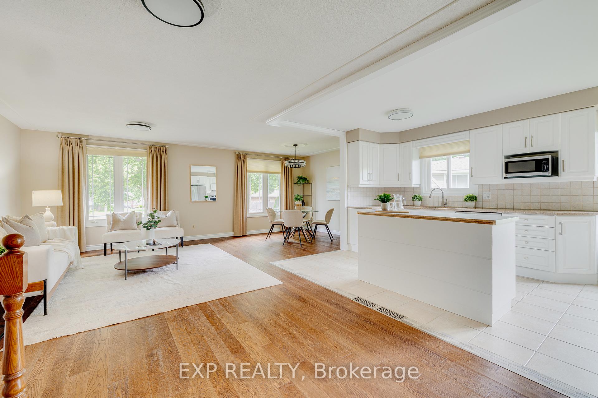 Photo 2 of 15 Laguna Crescent, St. Catharines, Bunting/Linwell — HOMEH