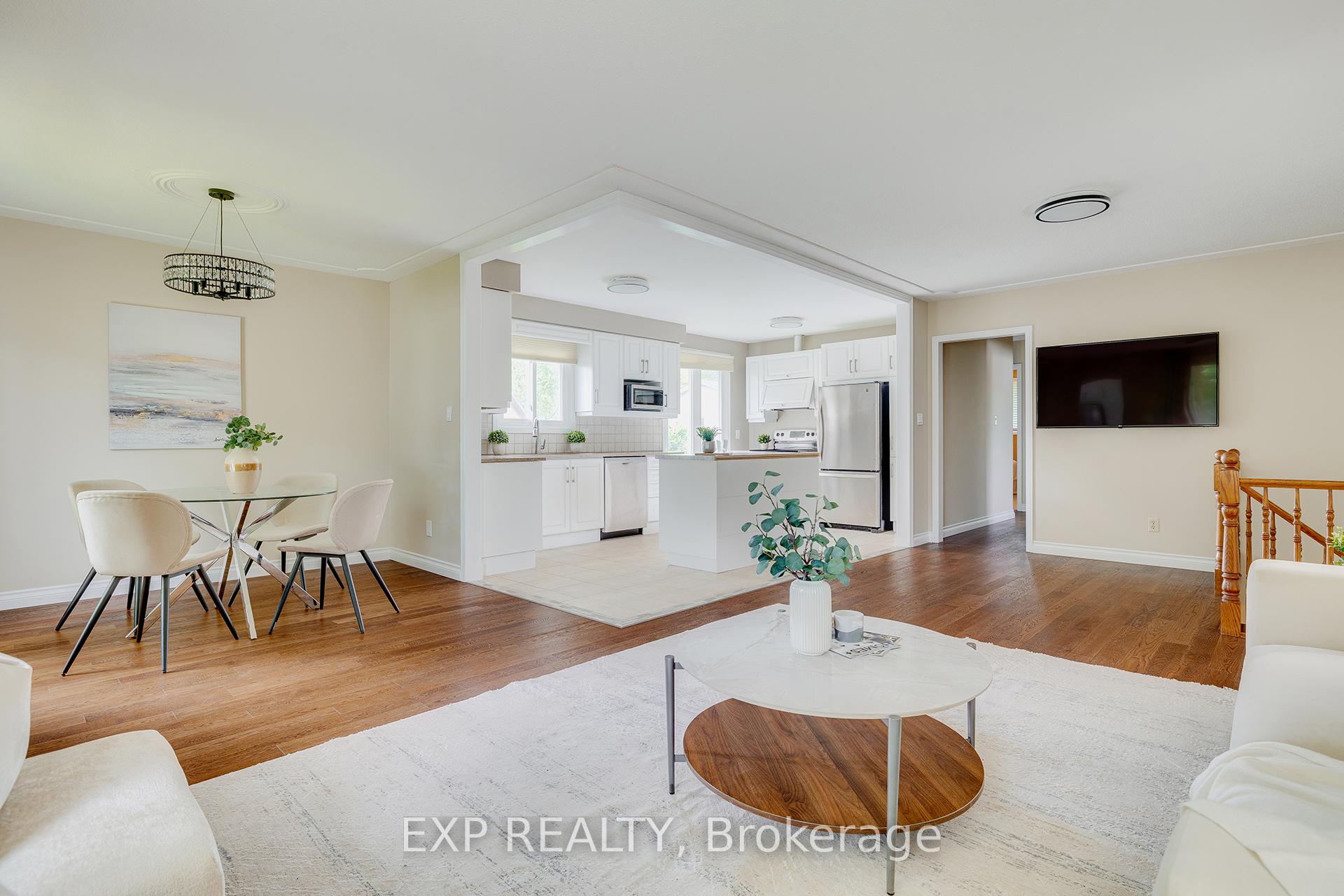 Photo 3 of 15 Laguna Crescent, St. Catharines, Bunting/Linwell — HOMEH