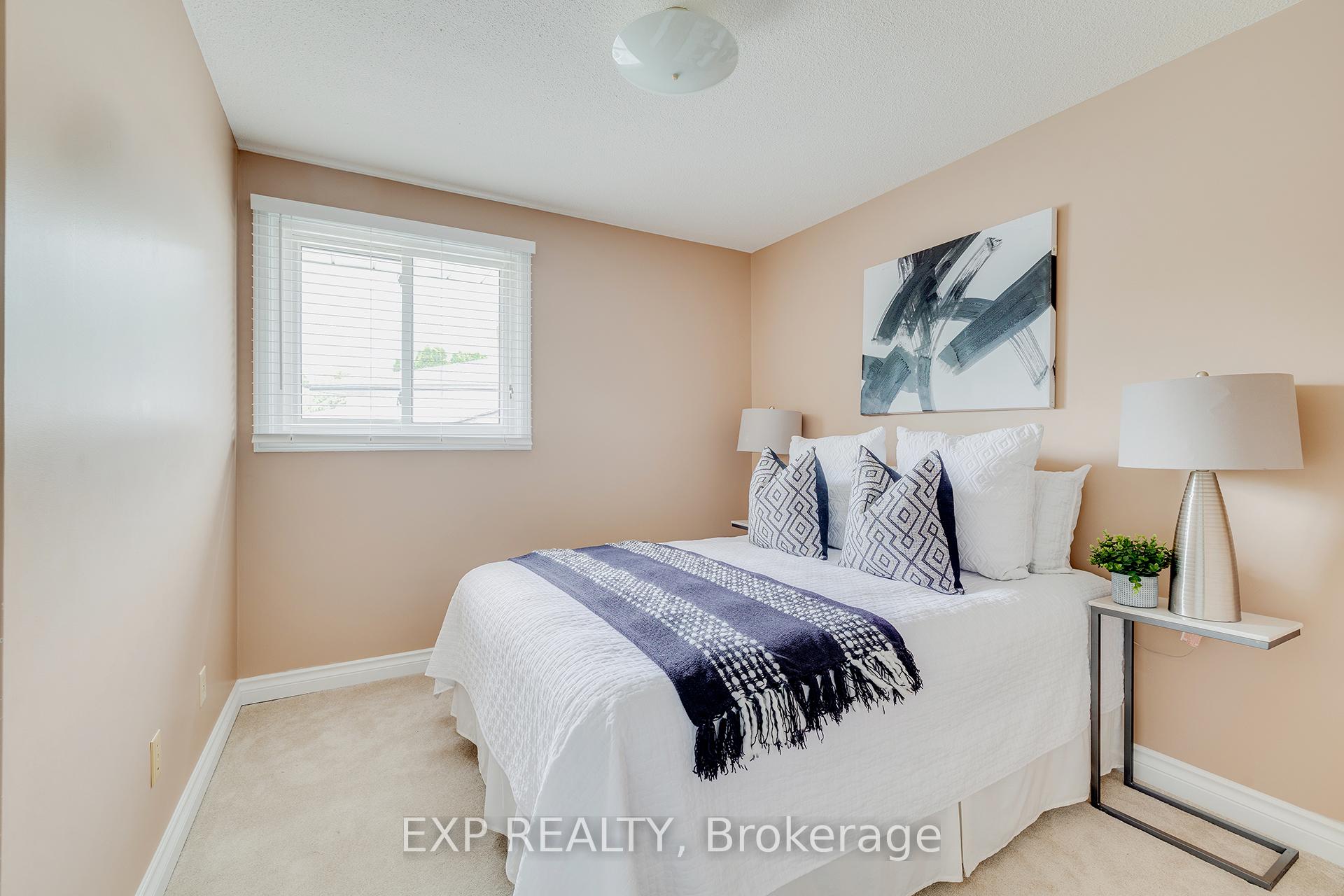 Photo 13 of 15 Laguna Crescent, St. Catharines, Bunting/Linwell — HOMEH