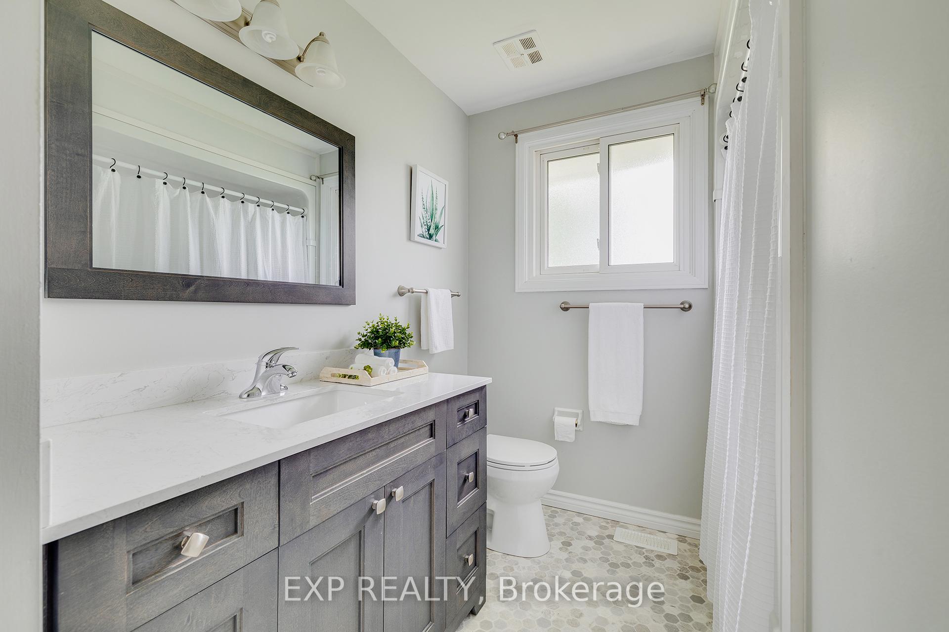 Photo 15 of 15 Laguna Crescent, St. Catharines, Bunting/Linwell — HOMEH
