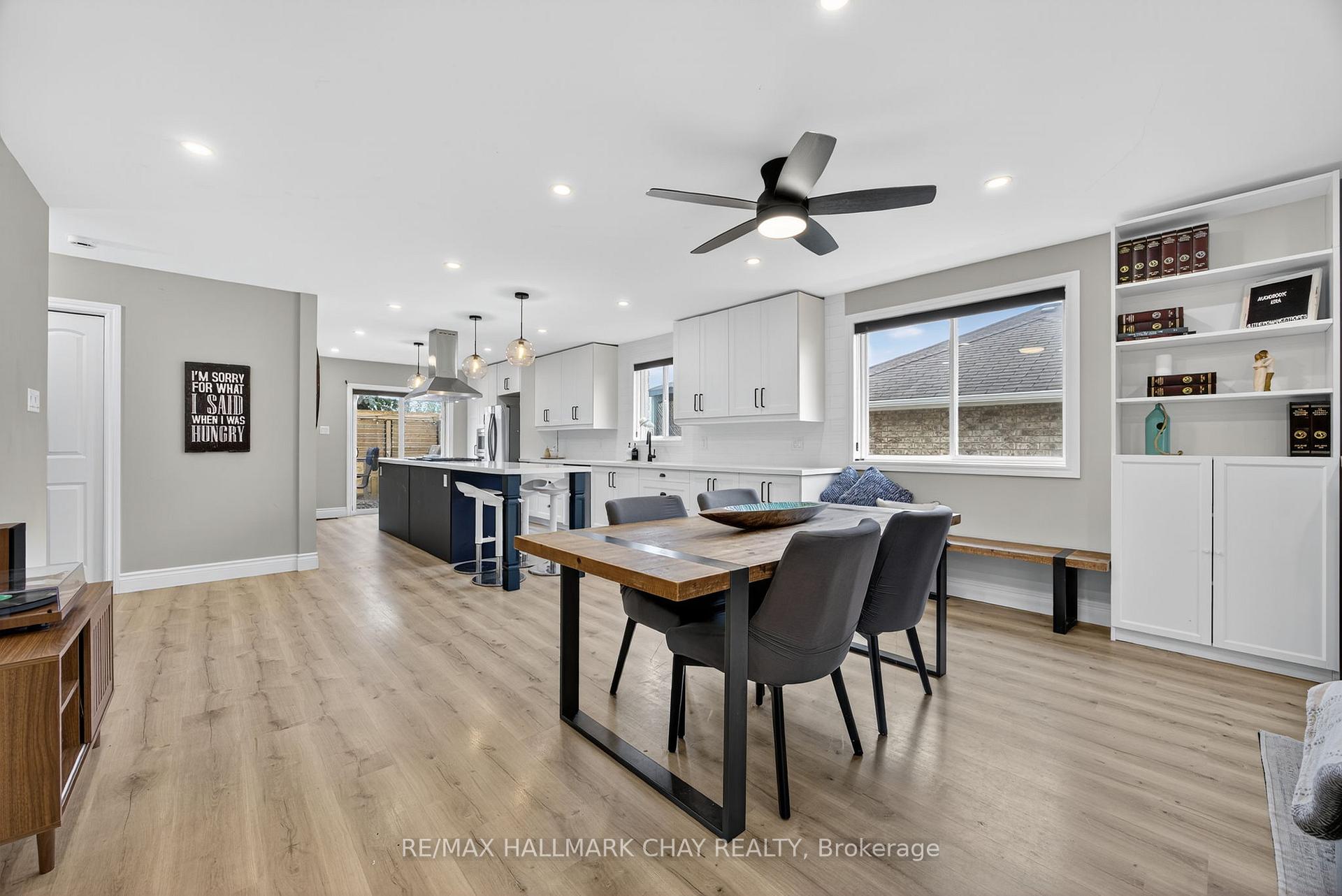 Photo 10 of 5 Corbett Street, Springwater, Elmvale — HOMEH