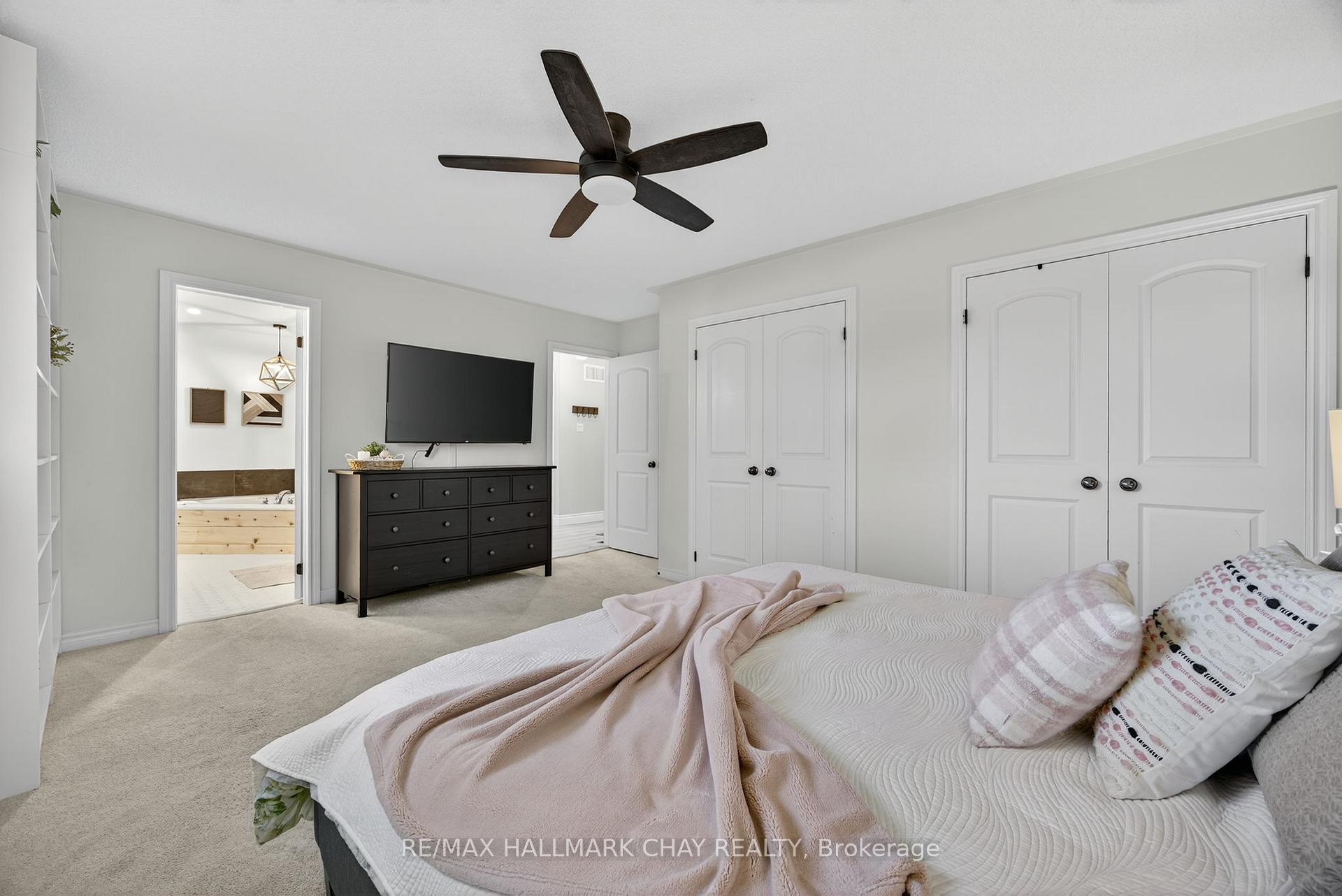 Photo 14 of 5 Corbett Street, Springwater, Elmvale — HOMEH