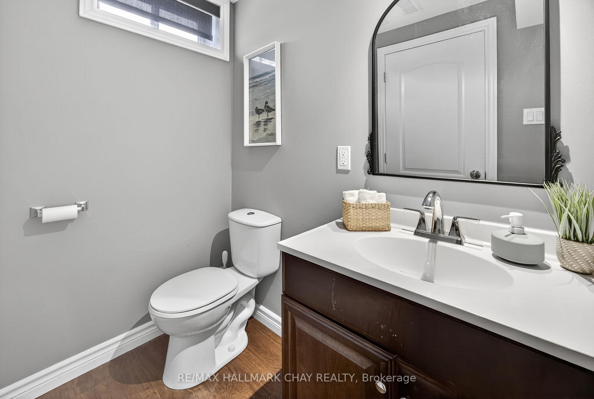 Photo 27 of 5 Corbett Street, Springwater, Elmvale — HOMEH
