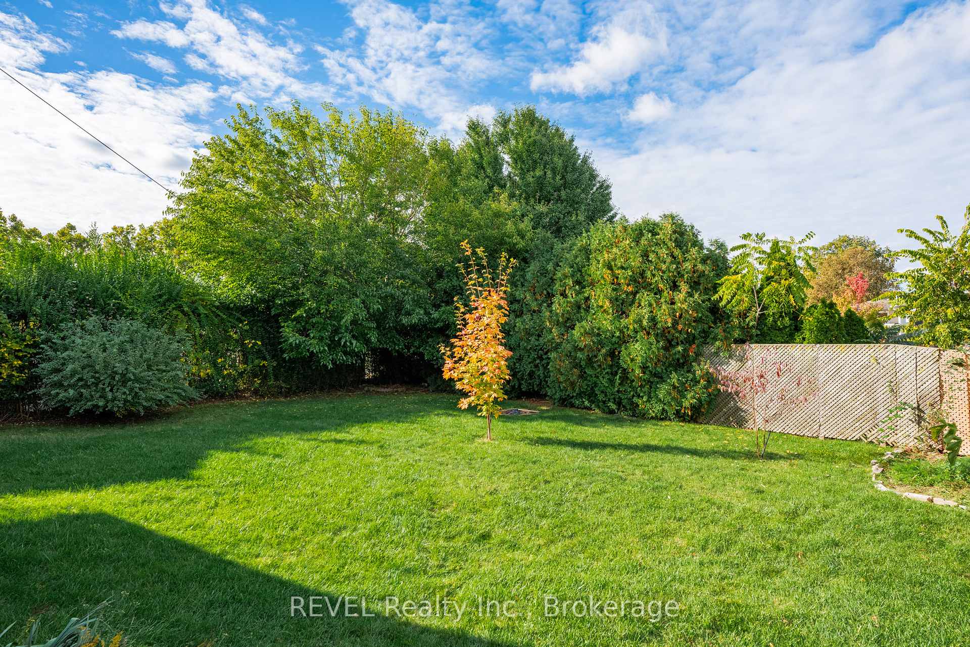Photo 36 of 425 Geneva Street, St. Catharines, Lakeport — HOMEH