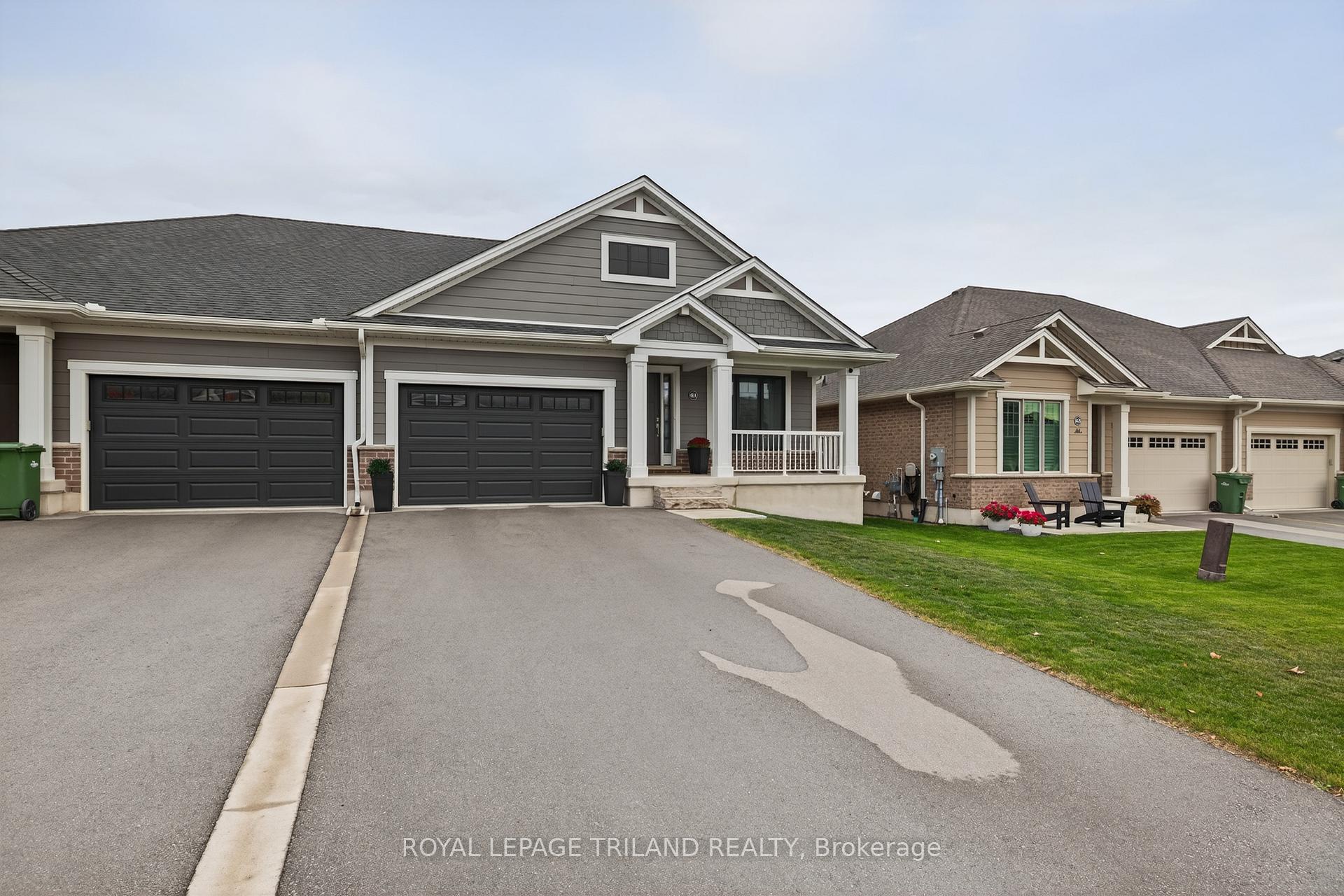 Photo 2 of 61 Ashberry Place, St. Thomas — HOMEH