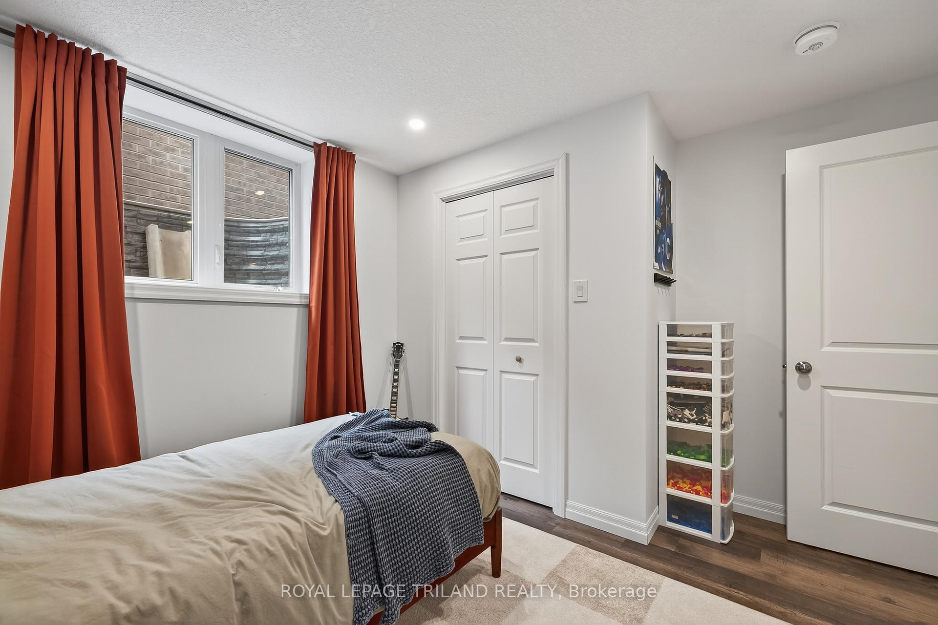 Photo 33 of 61 Ashberry Place, St. Thomas — HOMEH