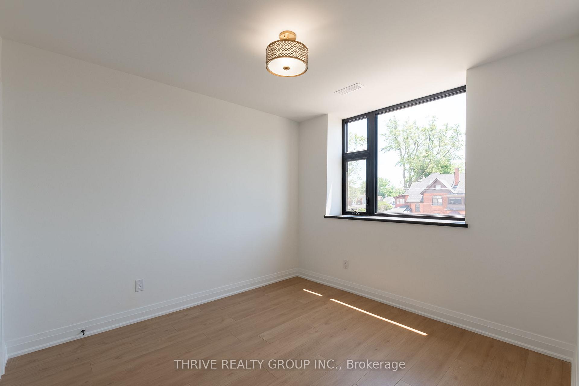 Photo 10 of Unit 5, 16 Hincks Street, St. Thomas — HOMEH